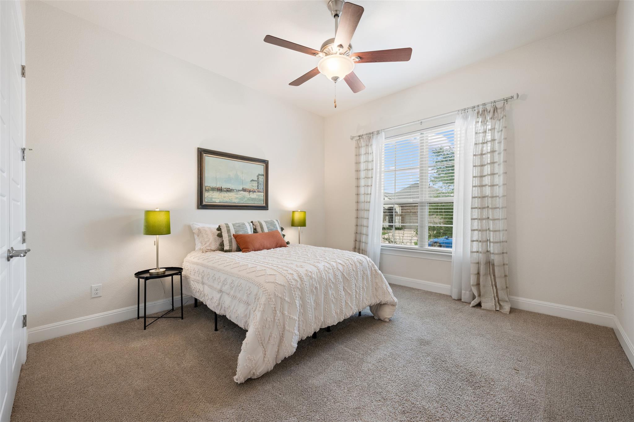 725 Millcreek Ln, Leander, TX 78641