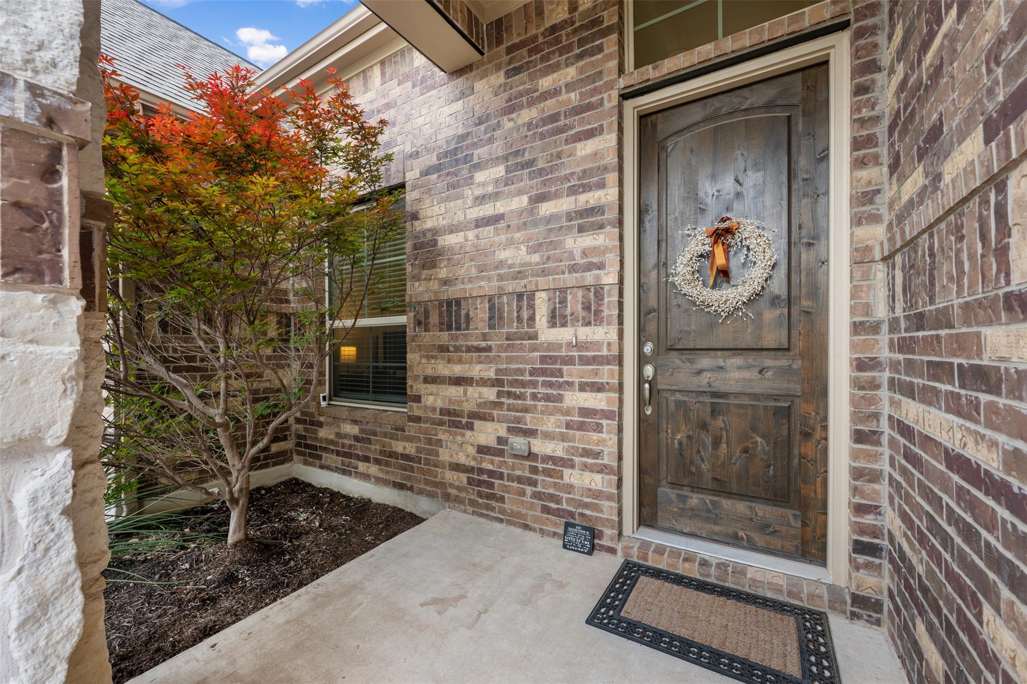725 Millcreek Ln, Leander, TX 78641