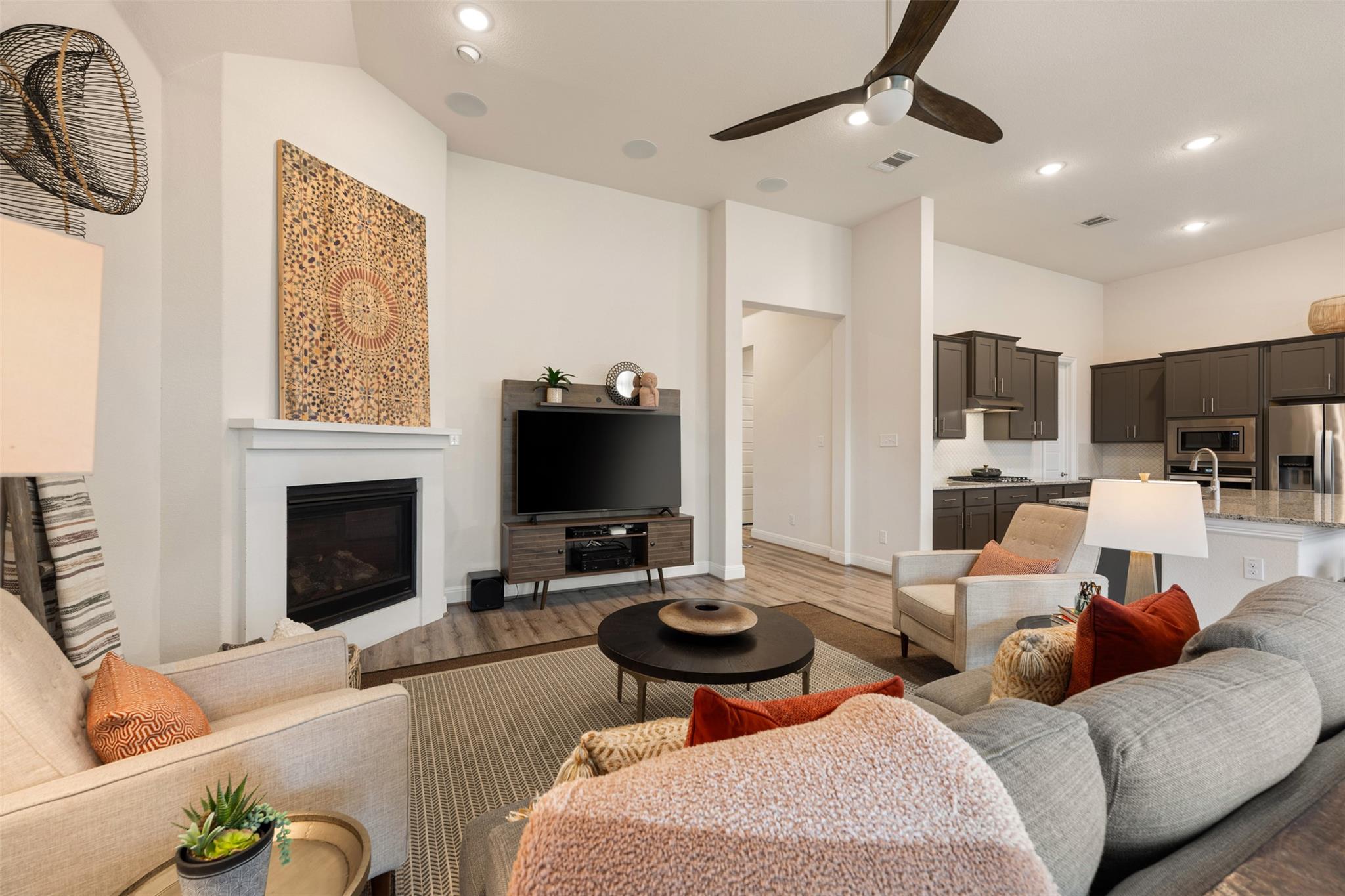725 Millcreek Ln, Leander, TX 78641