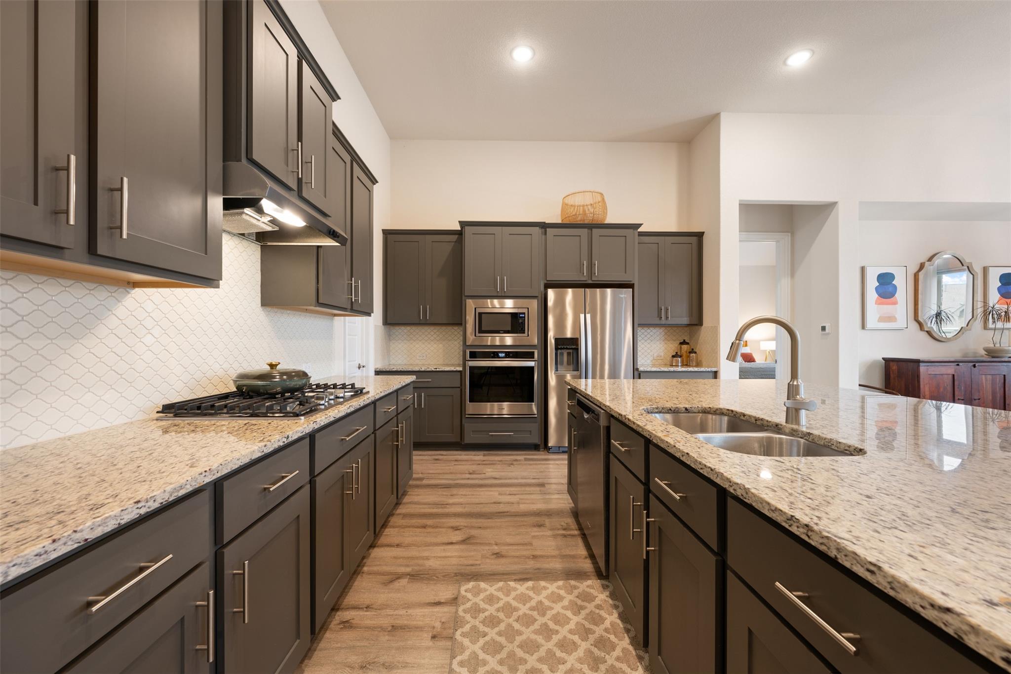 725 Millcreek Ln, Leander, TX 78641