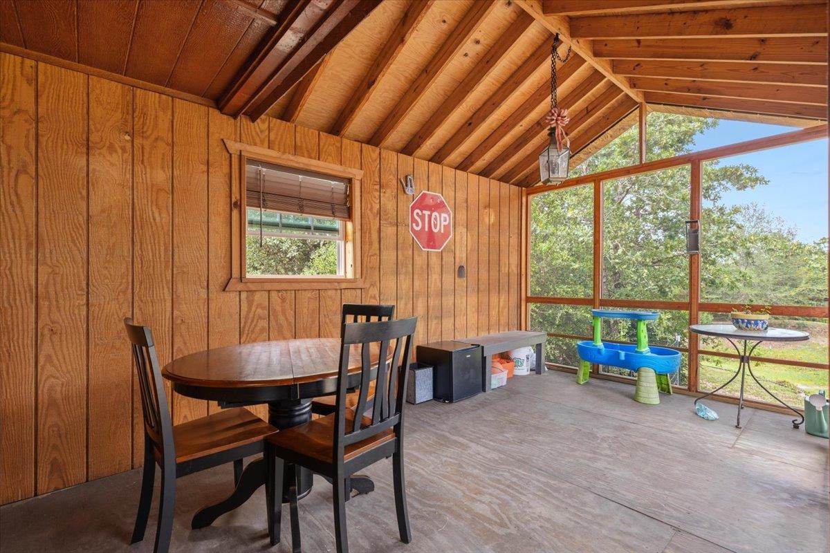 1705 Makinson Rd, West Point, TX 78963