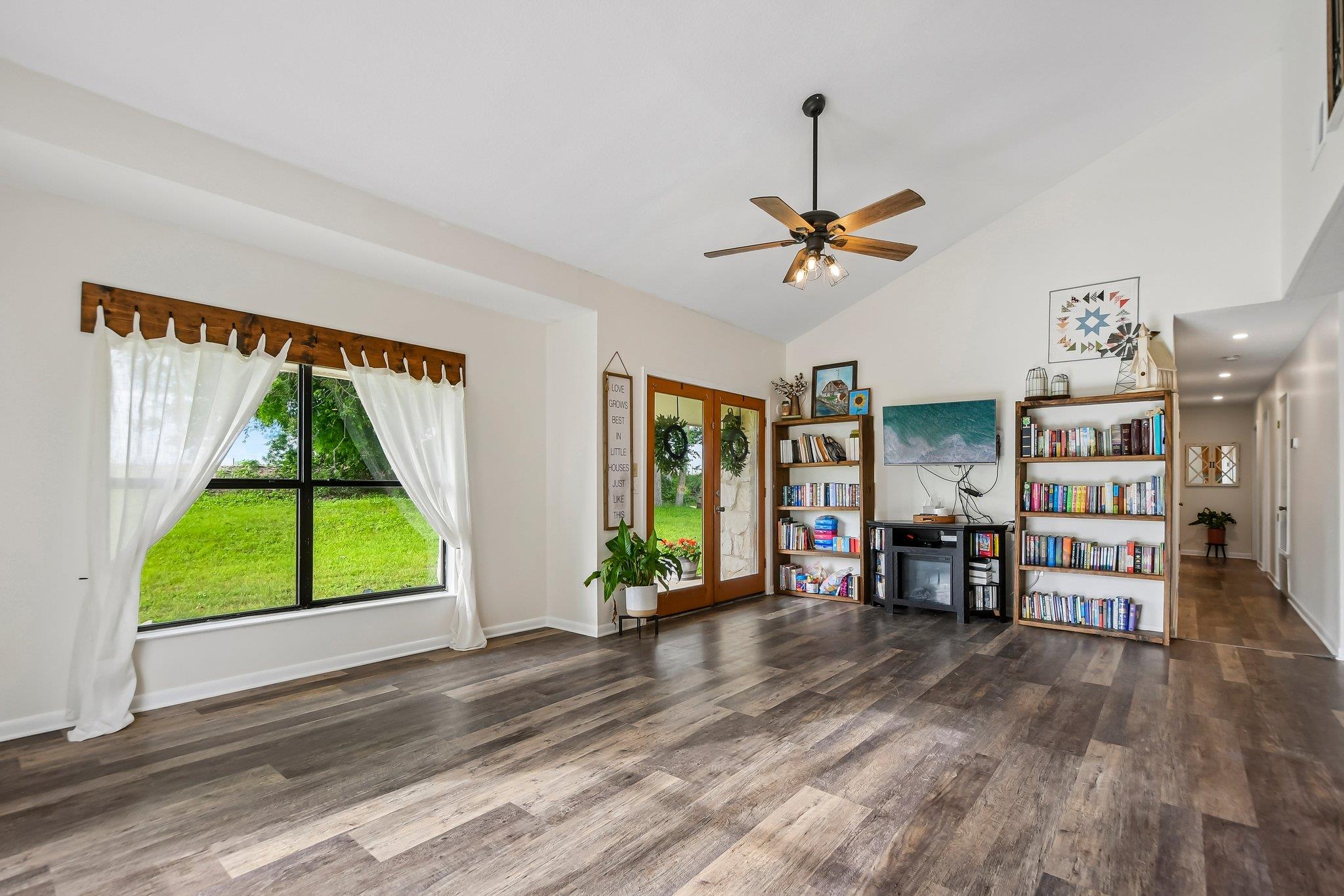 2051 County Road 448, Taylor, TX 76574
