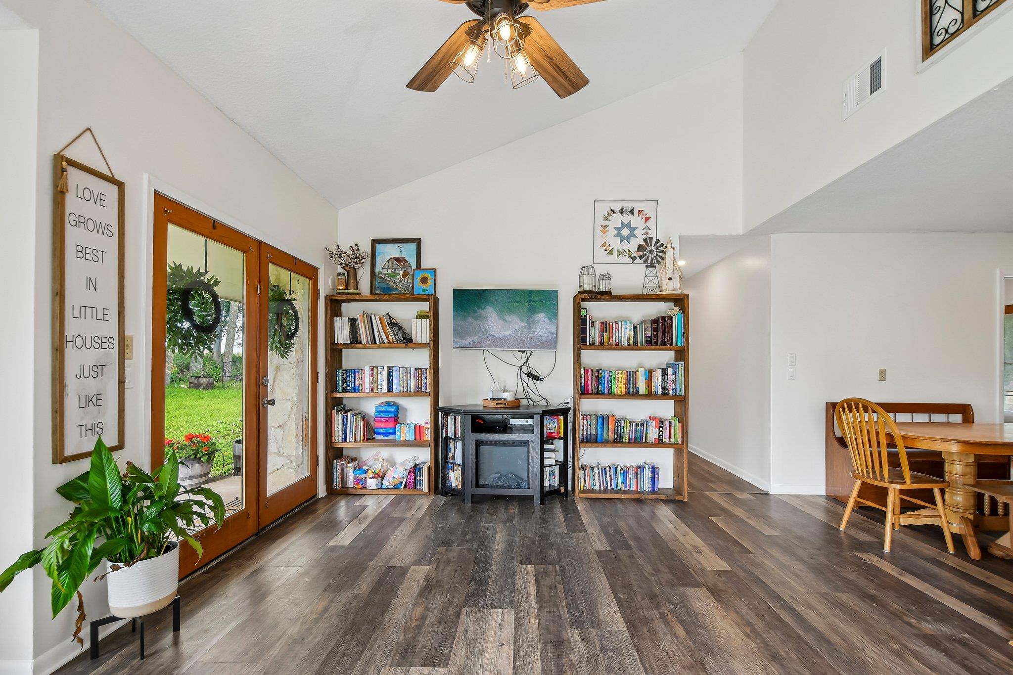 2051 County Road 448, Taylor, TX 76574