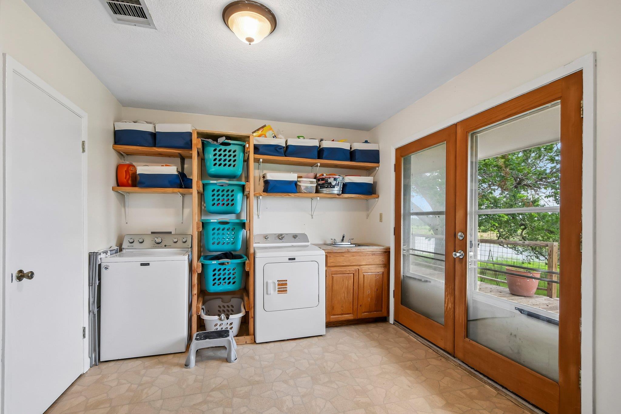 2051 County Road 448, Taylor, TX 76574