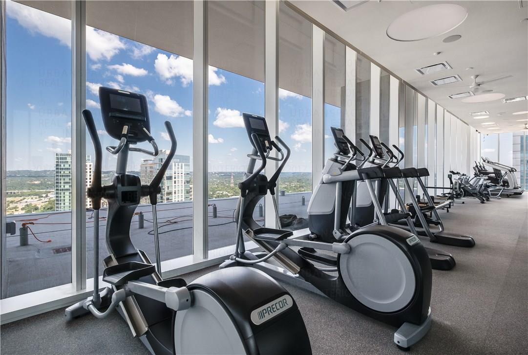301 West Ave # 4504, Austin, TX 78701