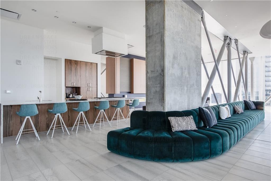 301 West Ave # 4504, Austin, TX 78701