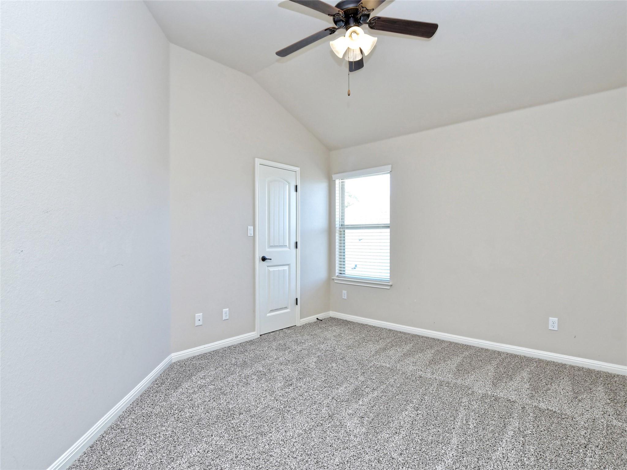 15205 Joseph Dr, Lakeway, TX 78734