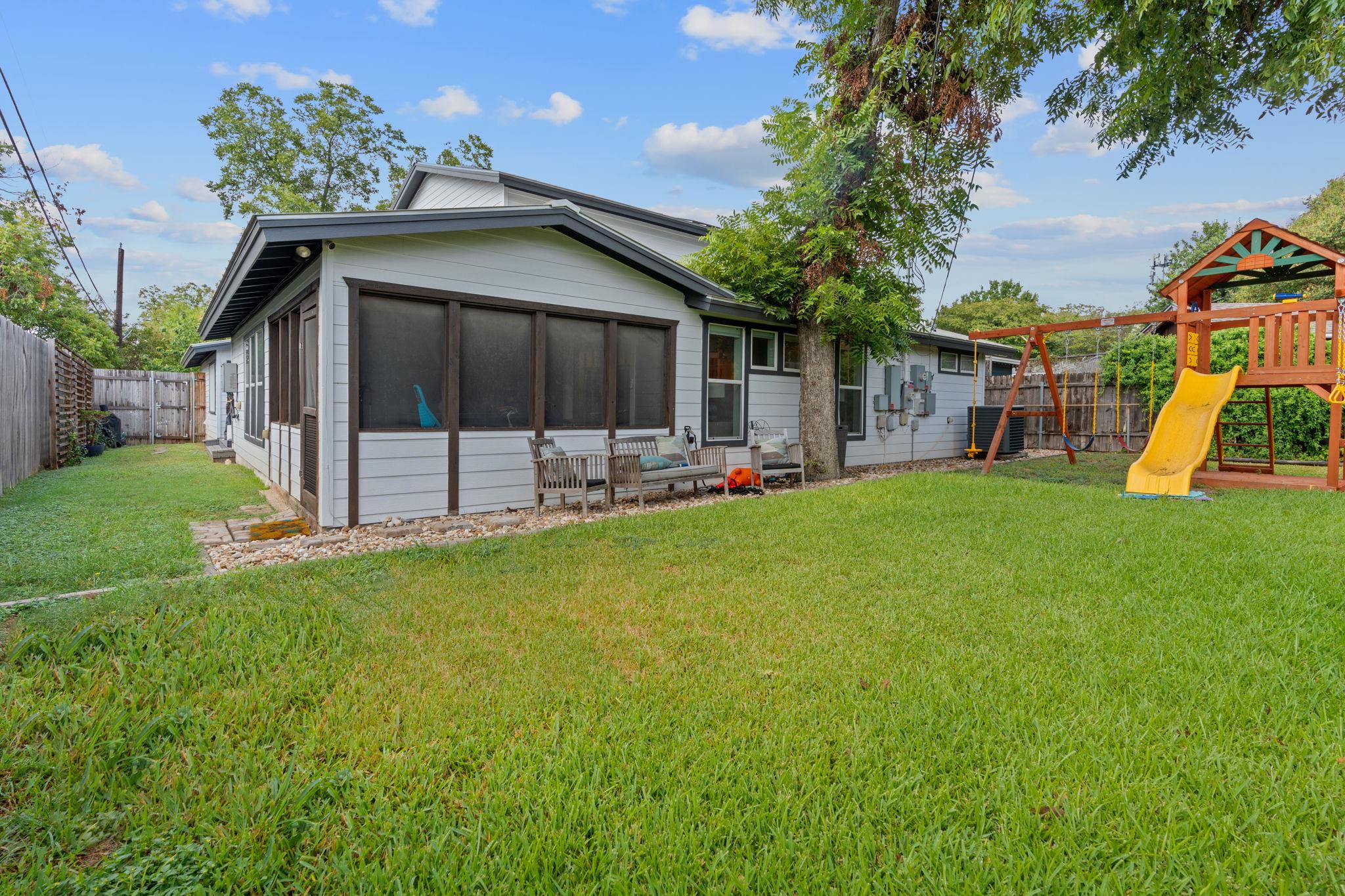 1900 Ullrich Ave, Austin, TX 78756
