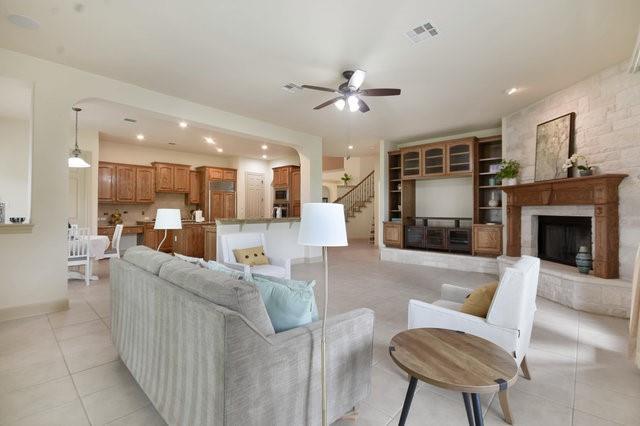 9900 Tree Bend Cv, Austin, TX 78750
