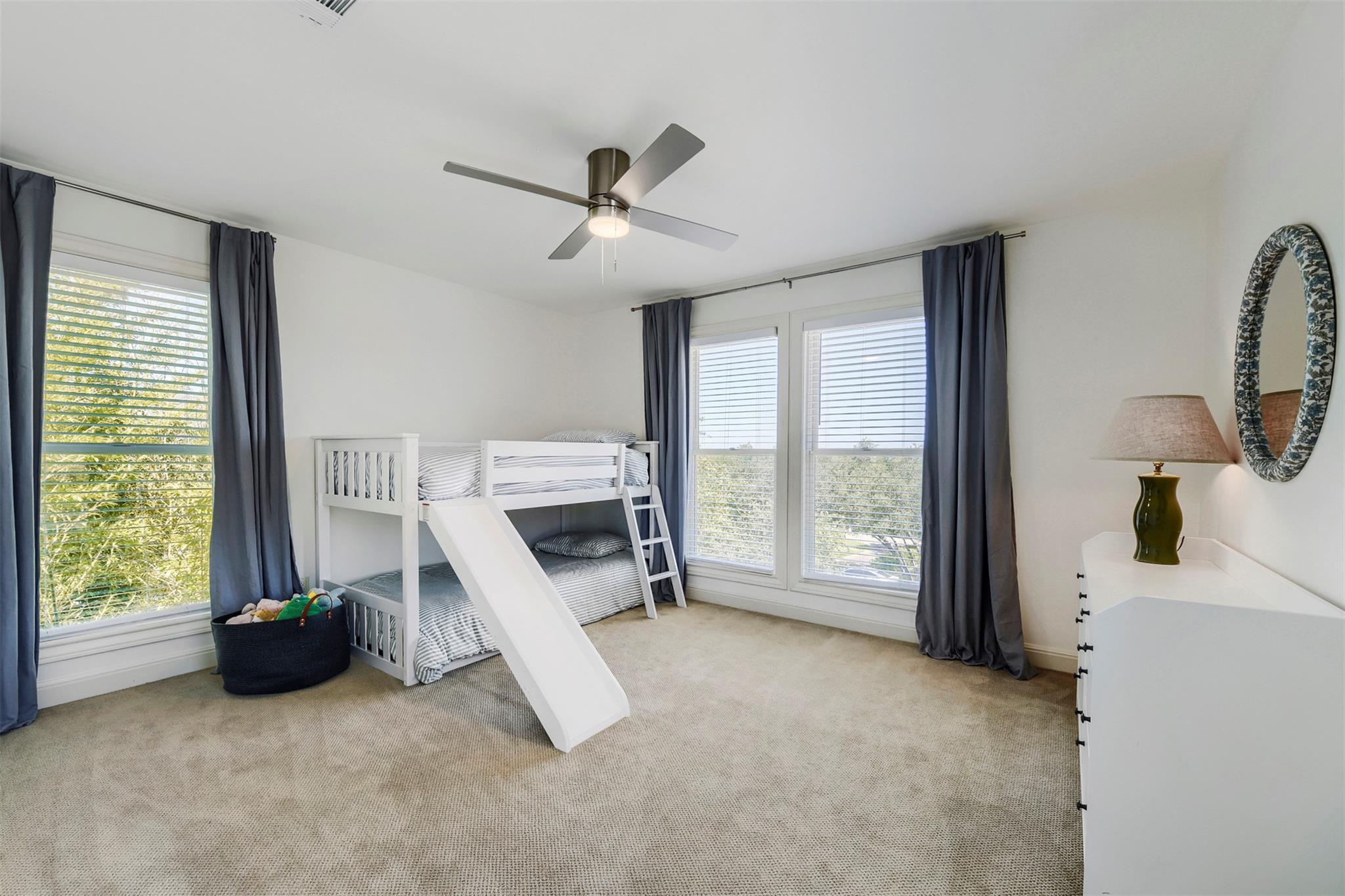 220 Clubhouse Dr, Lakeway, TX 78734