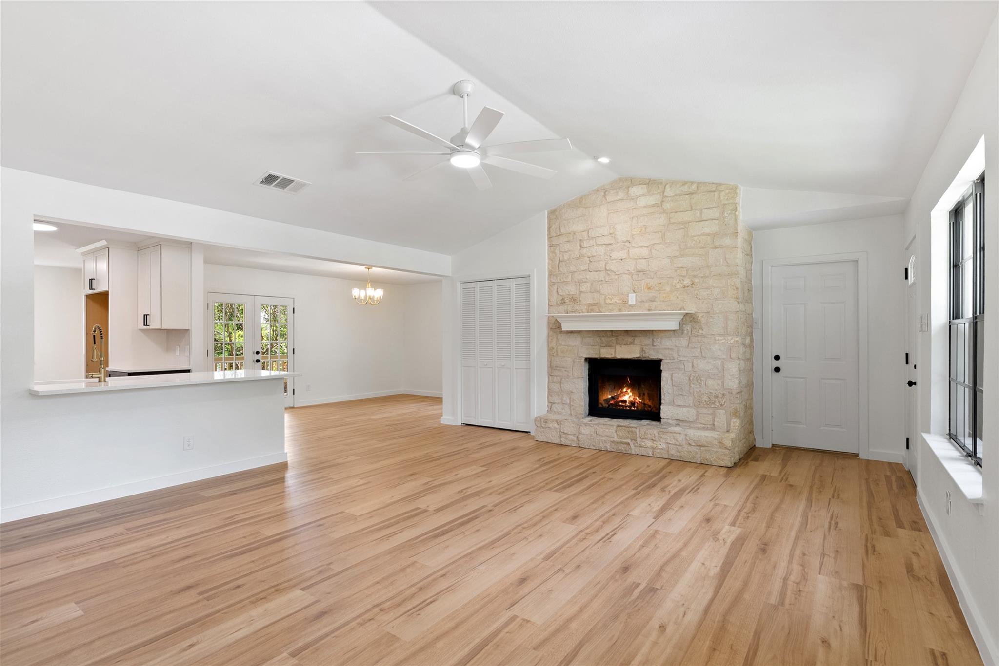 15112 N Flamingo Dr, Austin, TX 78734