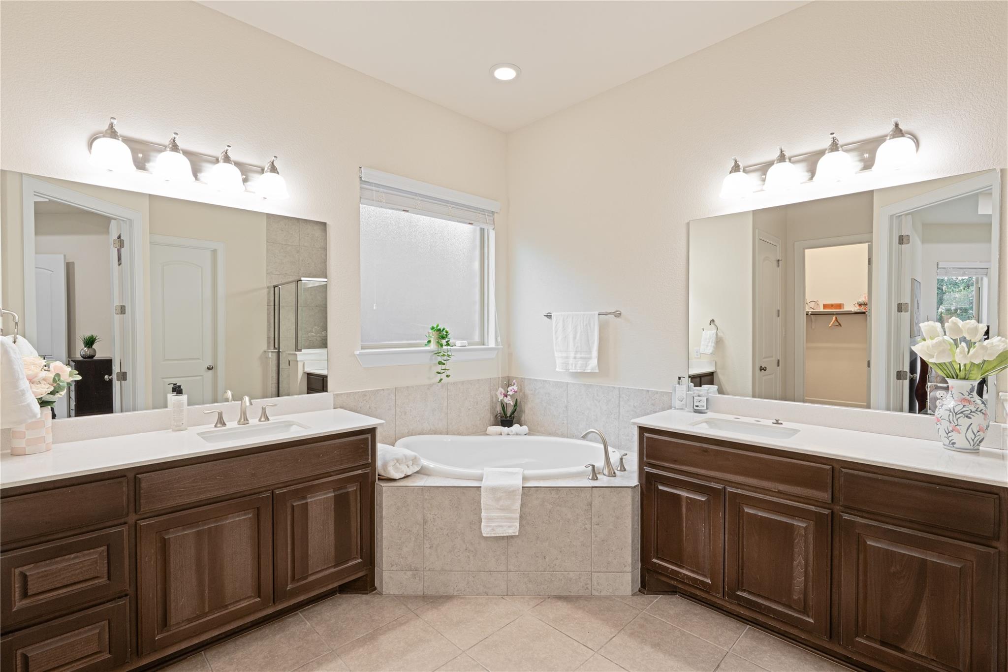 228 Lockhart Loop, Georgetown, TX 78628