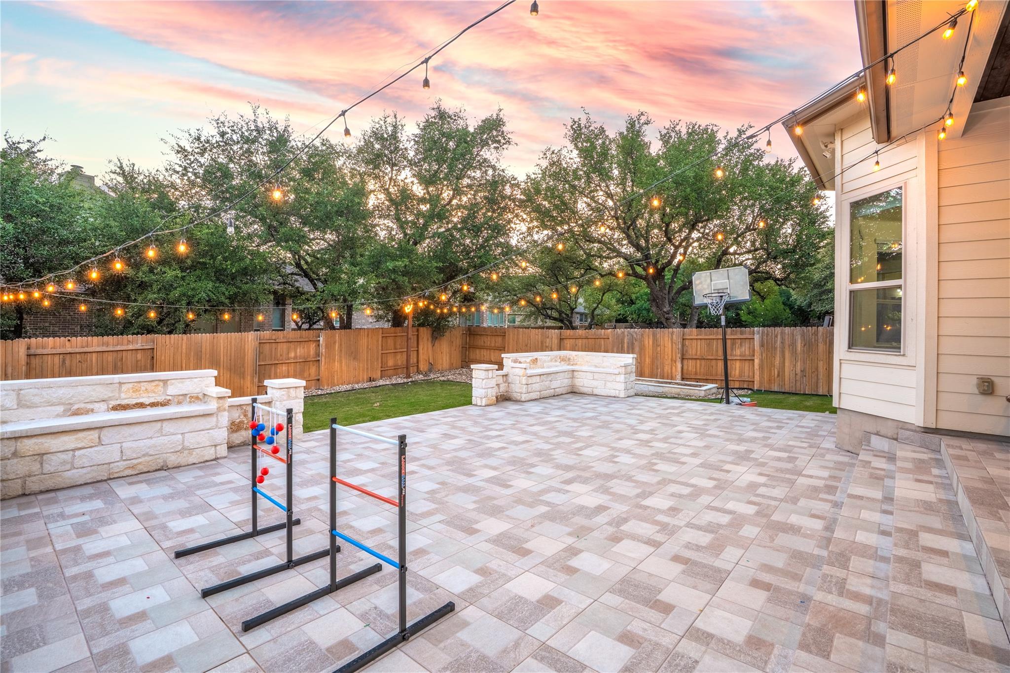 228 Lockhart Loop, Georgetown, TX 78628
