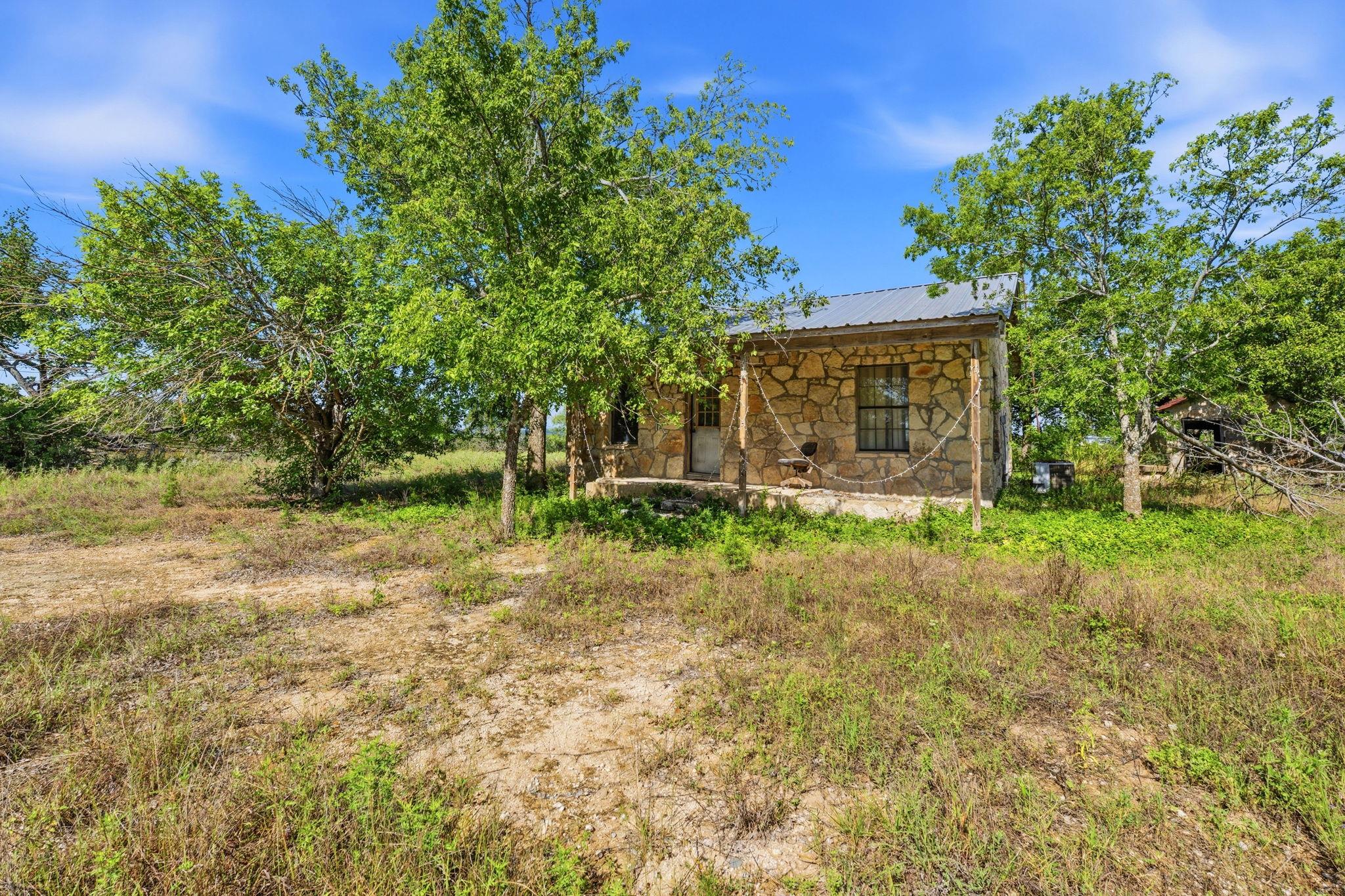 4400 W Highway 290, Dripping Springs, TX 78620