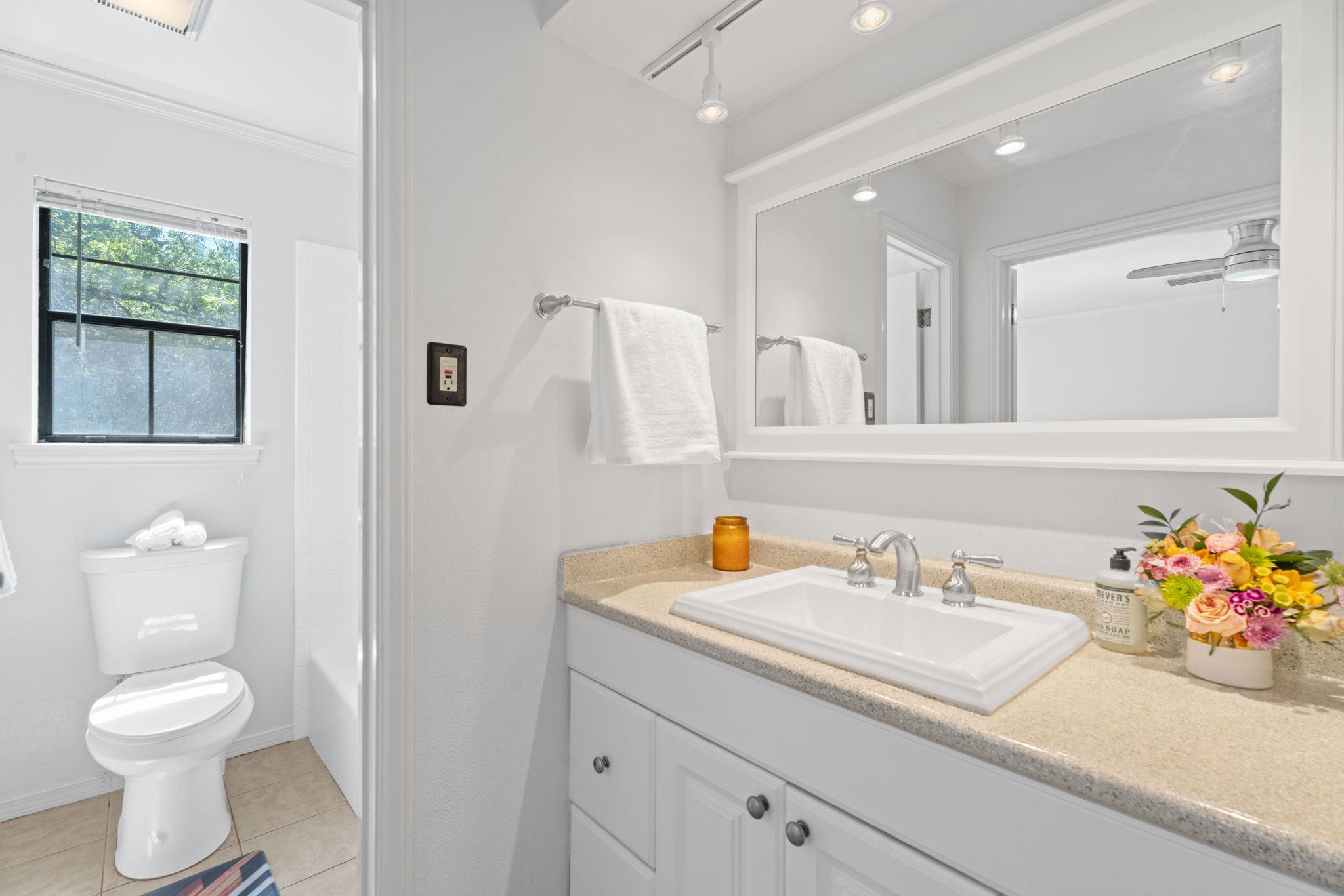 6513 Cat Creek Trl, Austin, TX 78731