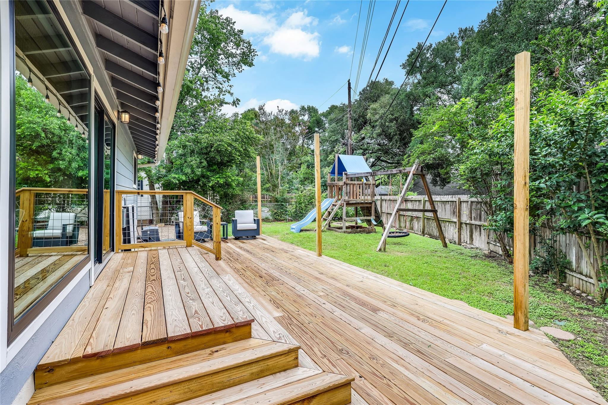 1703 Fawn Dr, Austin, TX 78741