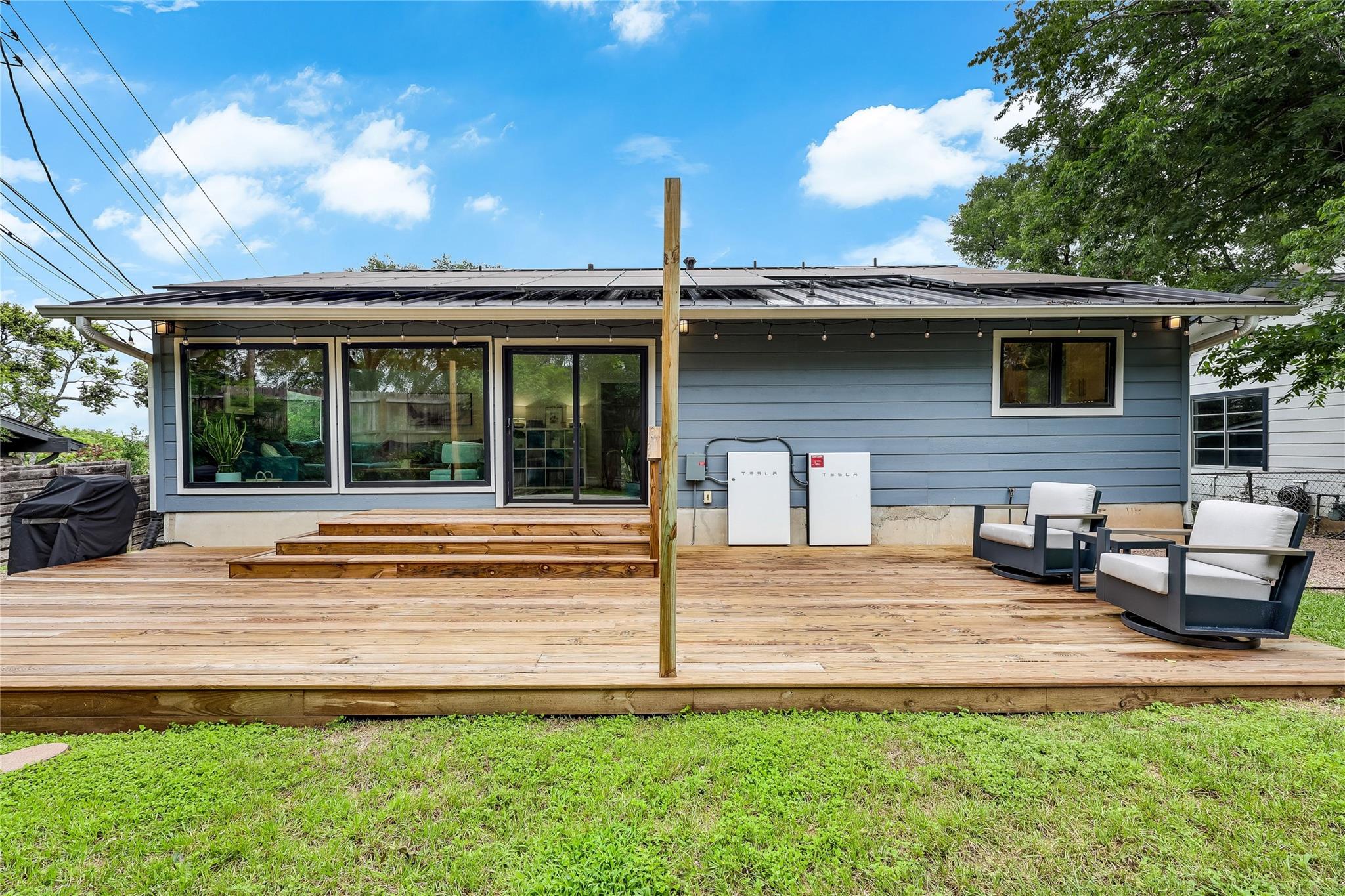 1703 Fawn Dr, Austin, TX 78741