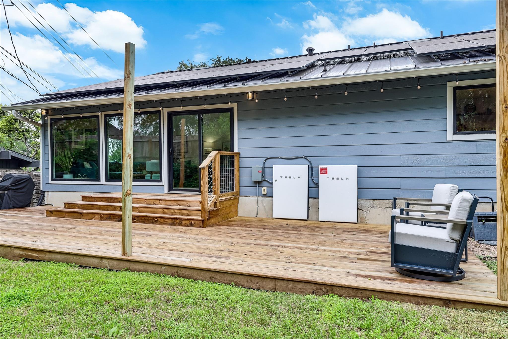 1703 Fawn Dr, Austin, TX 78741