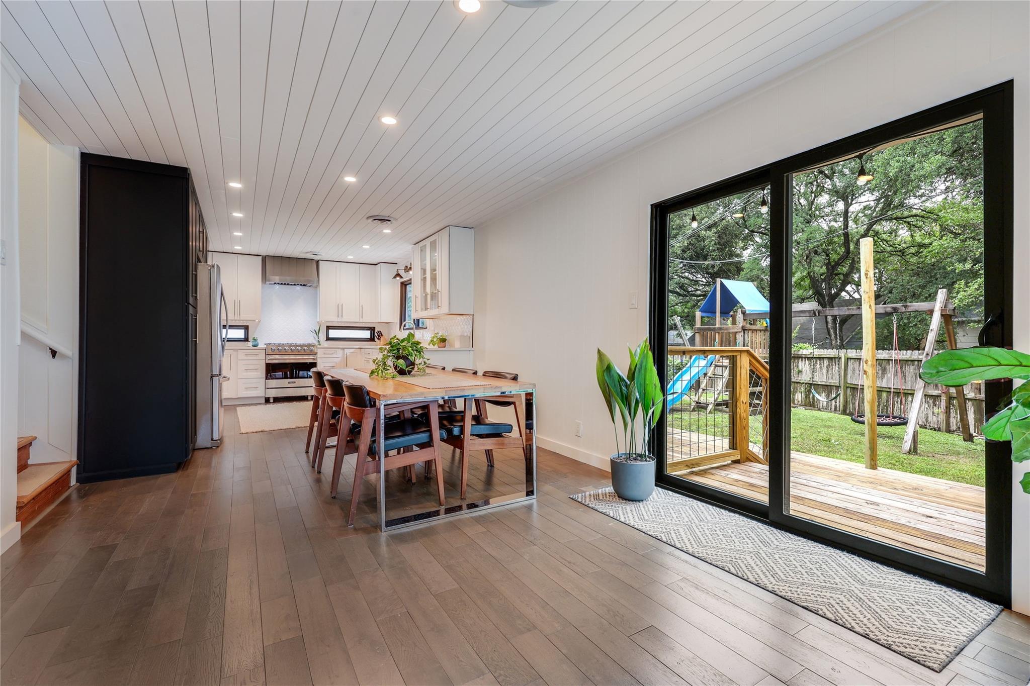 1703 Fawn Dr, Austin, TX 78741