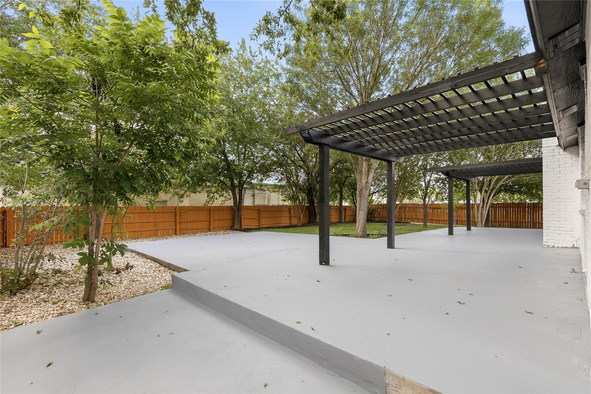 6607 Starstreak Dr, Austin, TX 78745