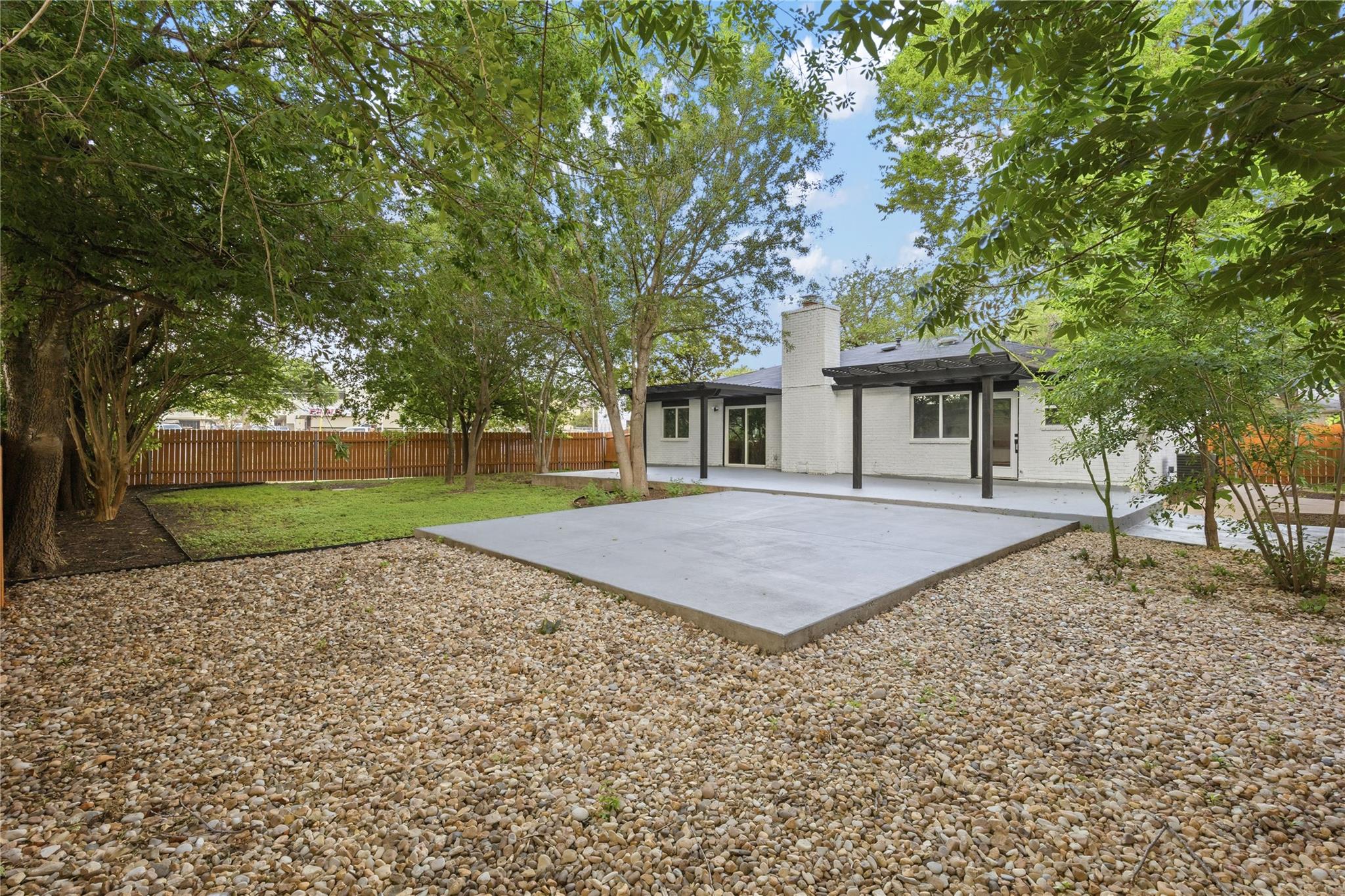 6607 Starstreak Dr, Austin, TX 78745