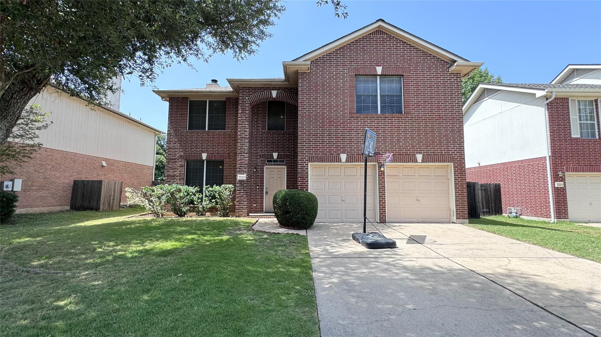 2211 Bent Bow Dr, Cedar Park, TX 78613