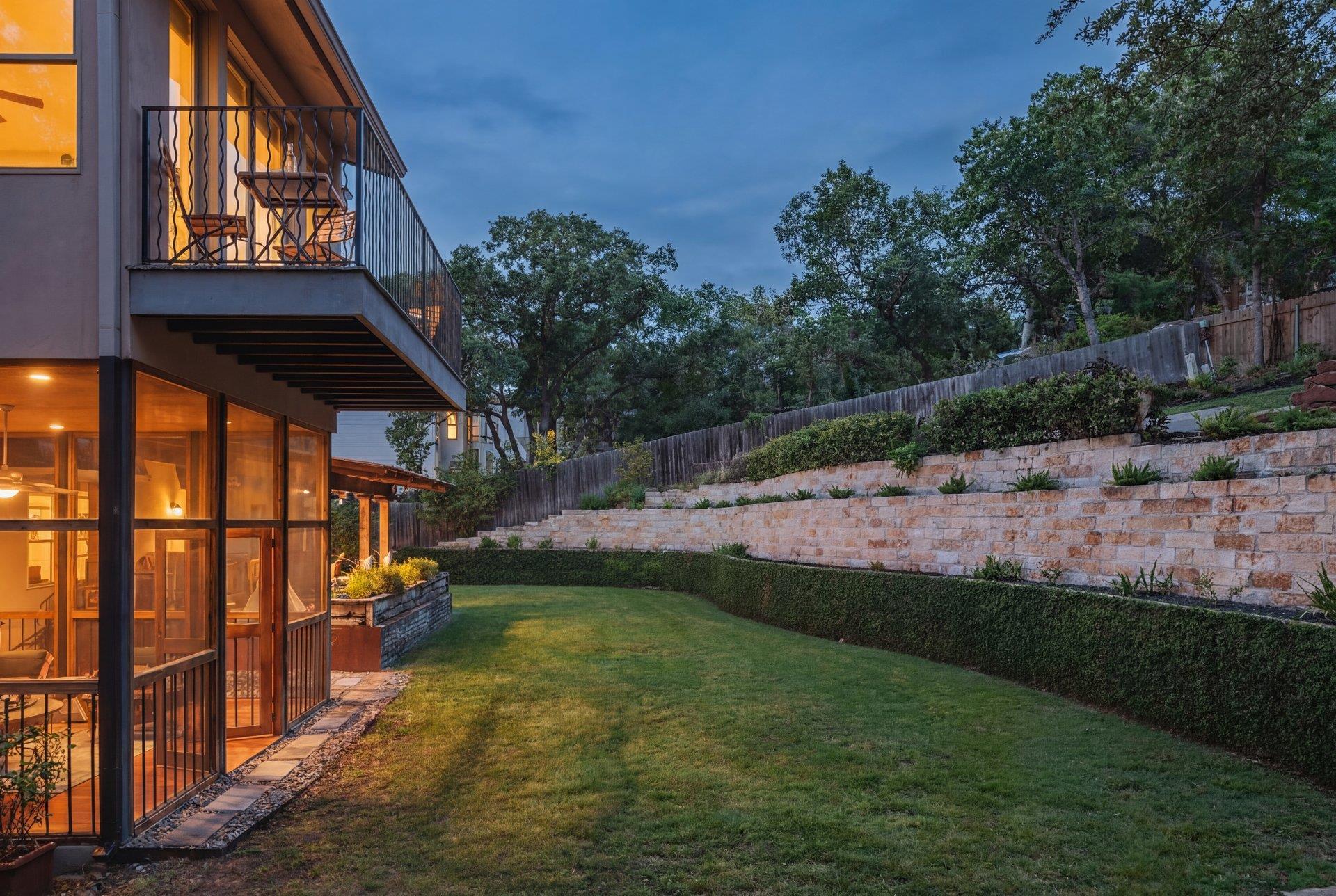 6105 Highlandale Dr, Austin, TX 78731
