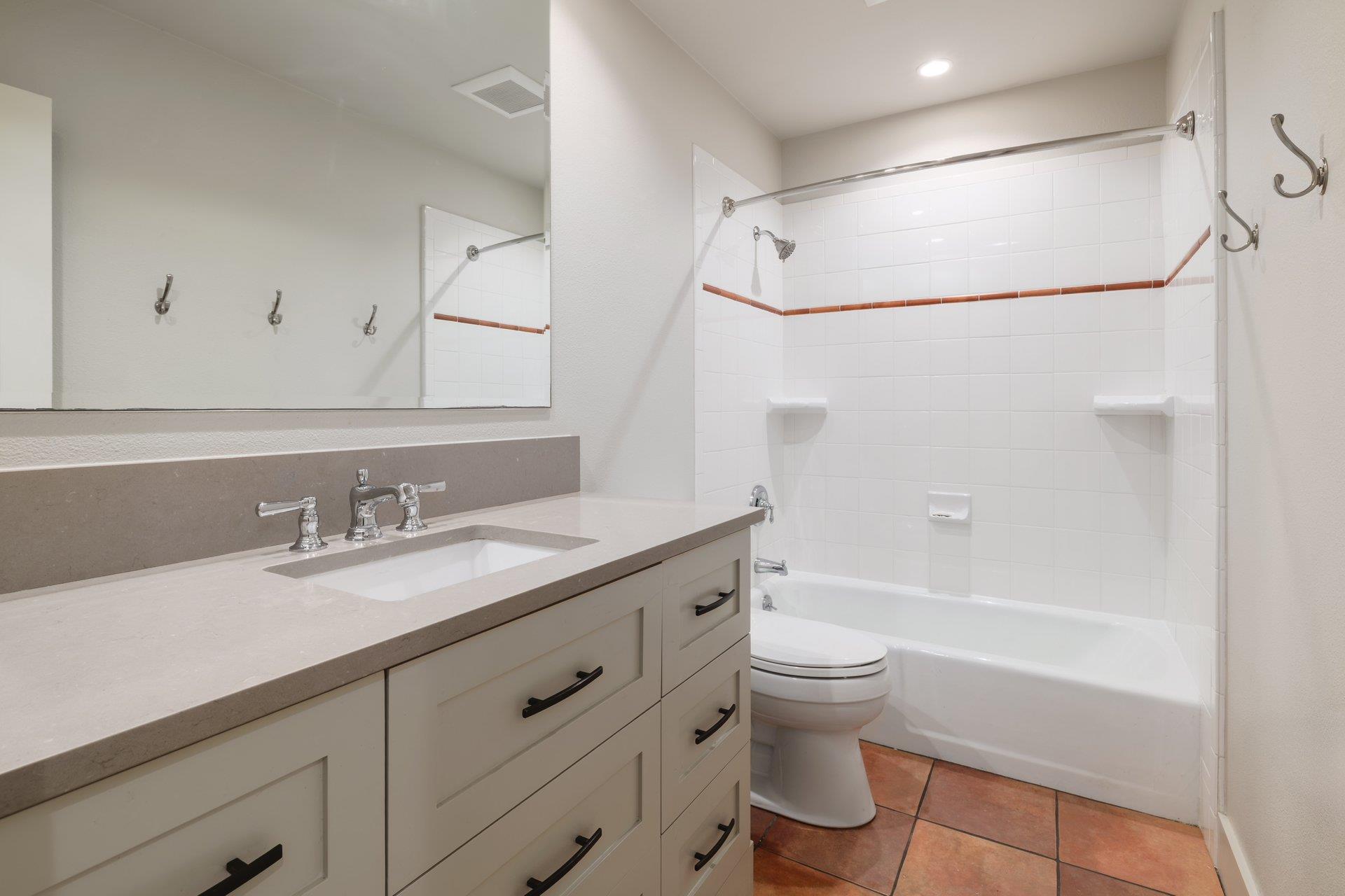 6105 Highlandale Dr, Austin, TX 78731