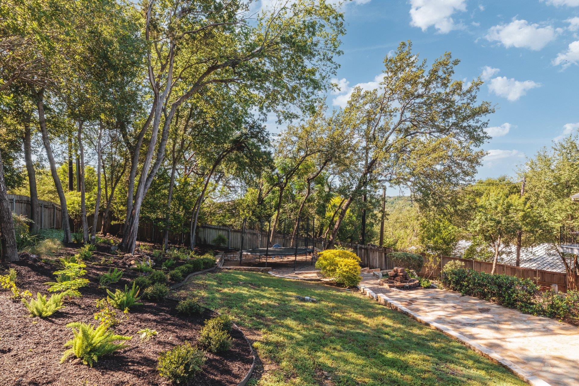 6105 Highlandale Dr, Austin, TX 78731