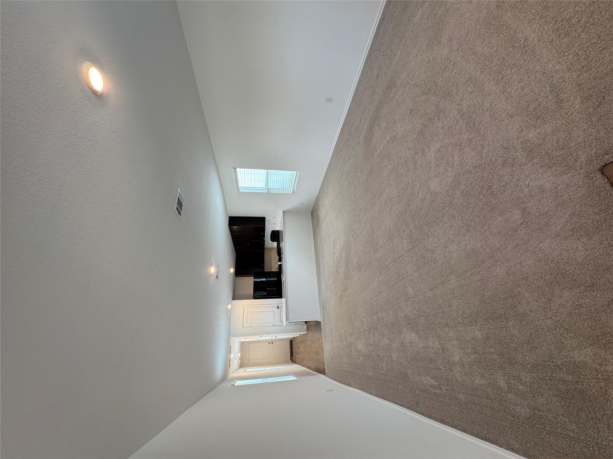 63 Trinity Cir, Lockhart, TX 78644