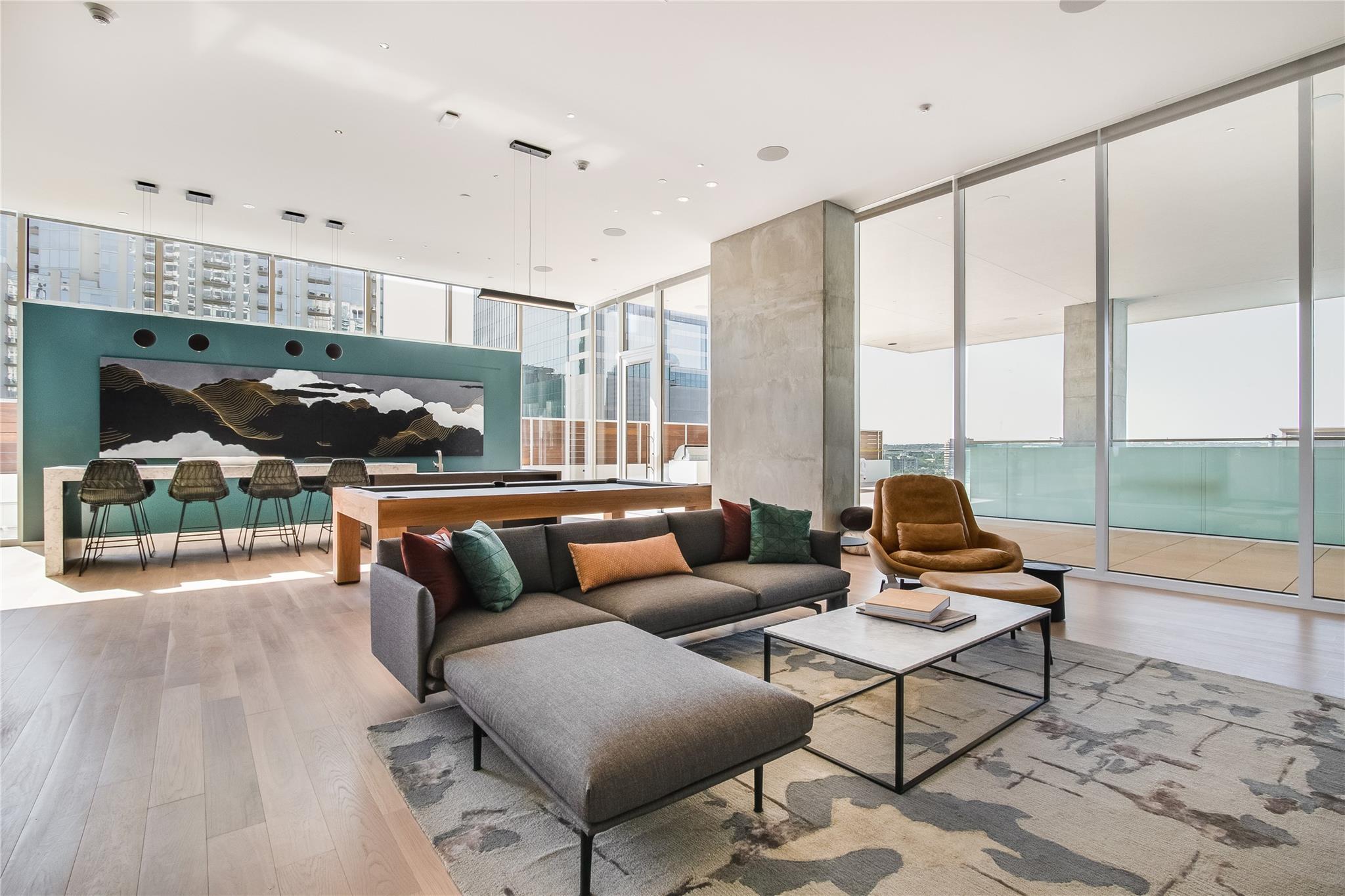 301 West Ave # 4002, Austin, TX 78701