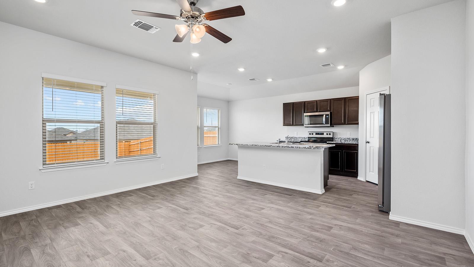 5801 Thunder Horse Dr, Killeen, TX 76549
