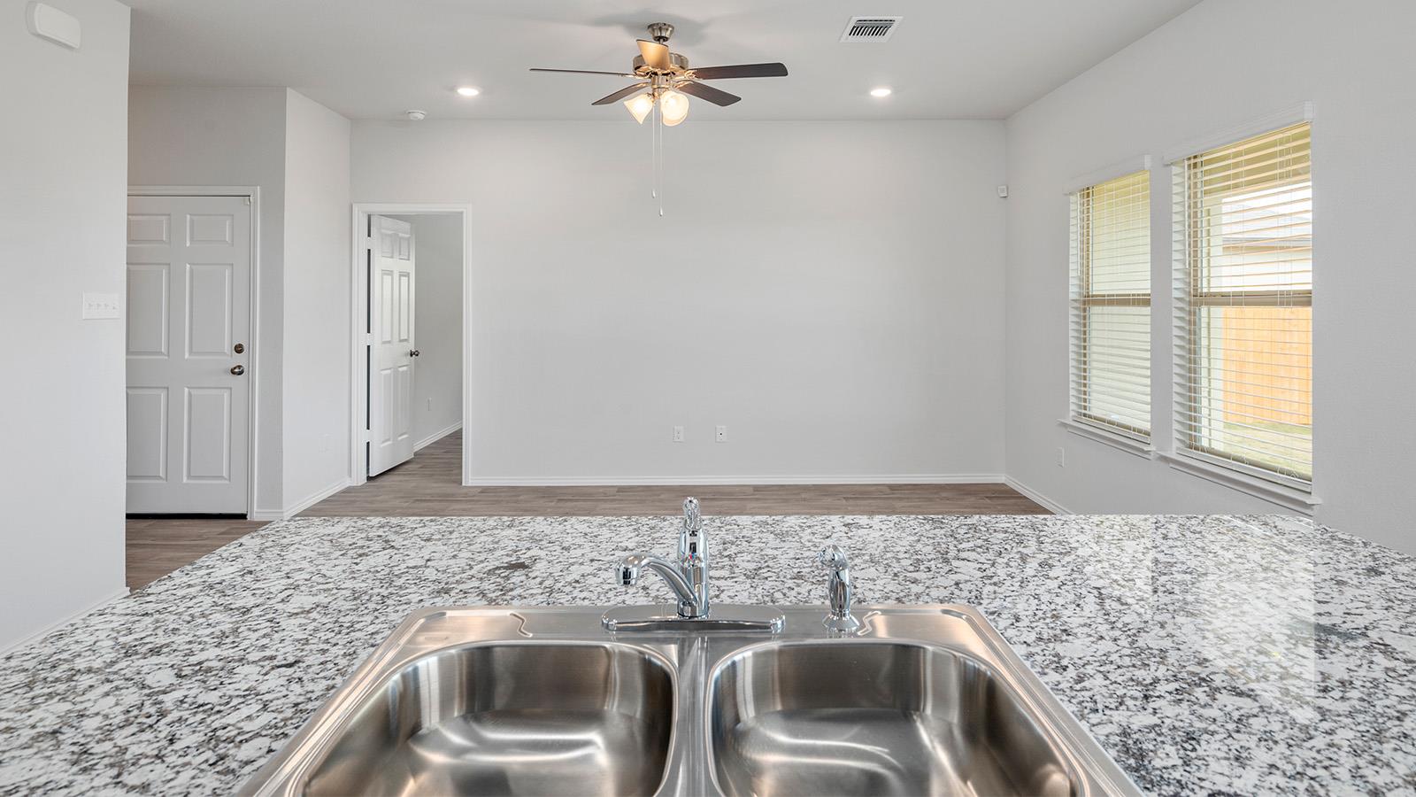 5801 Thunder Horse Dr, Killeen, TX 76549