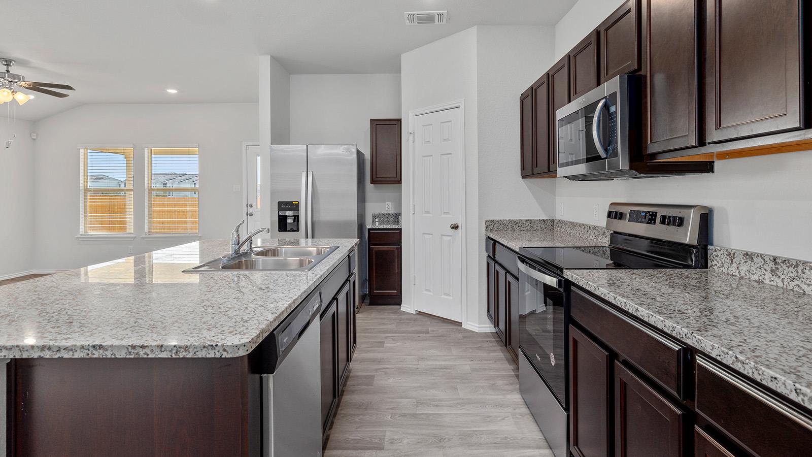 1417 Victory Ranch Trl, Killeen, TX 76549