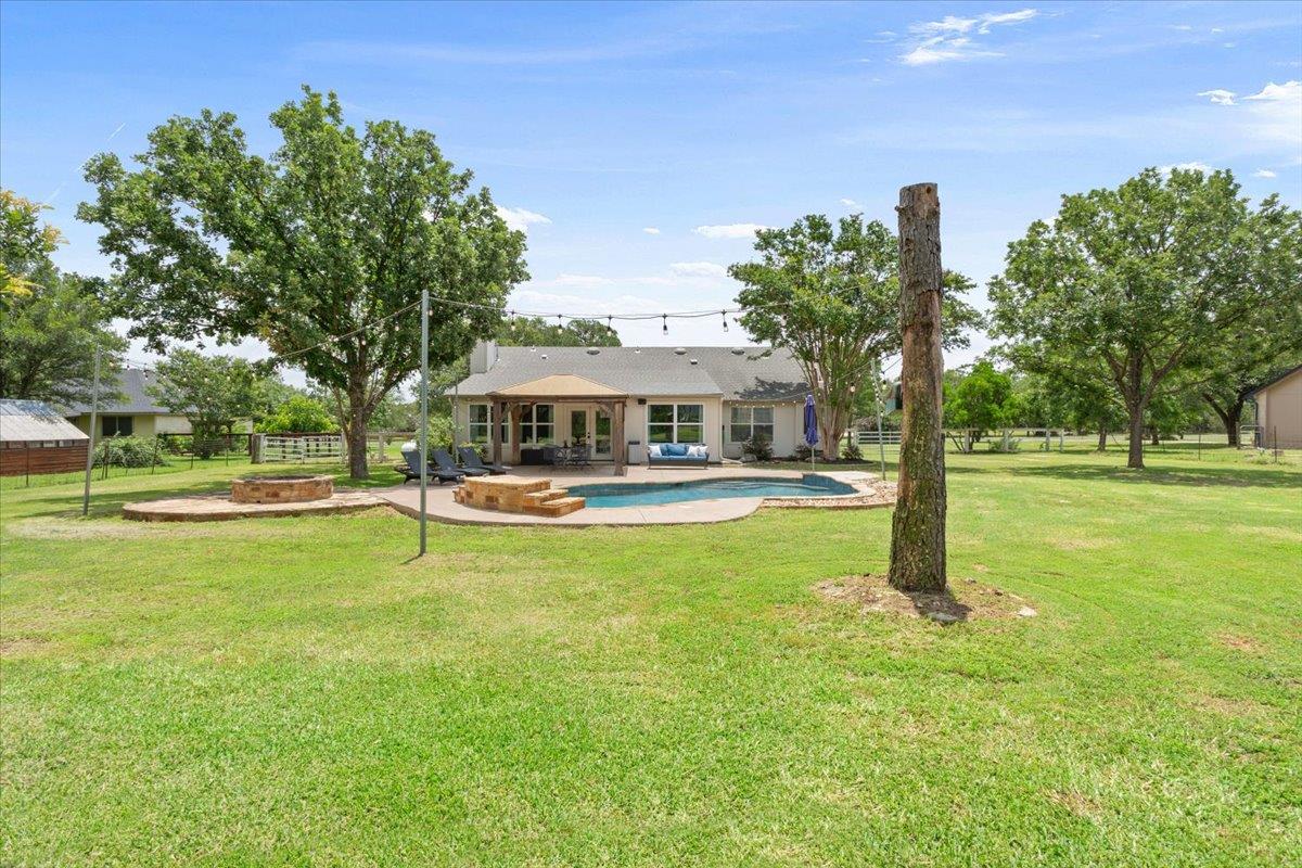 110 Sunset Rd, Georgetown, TX 78633