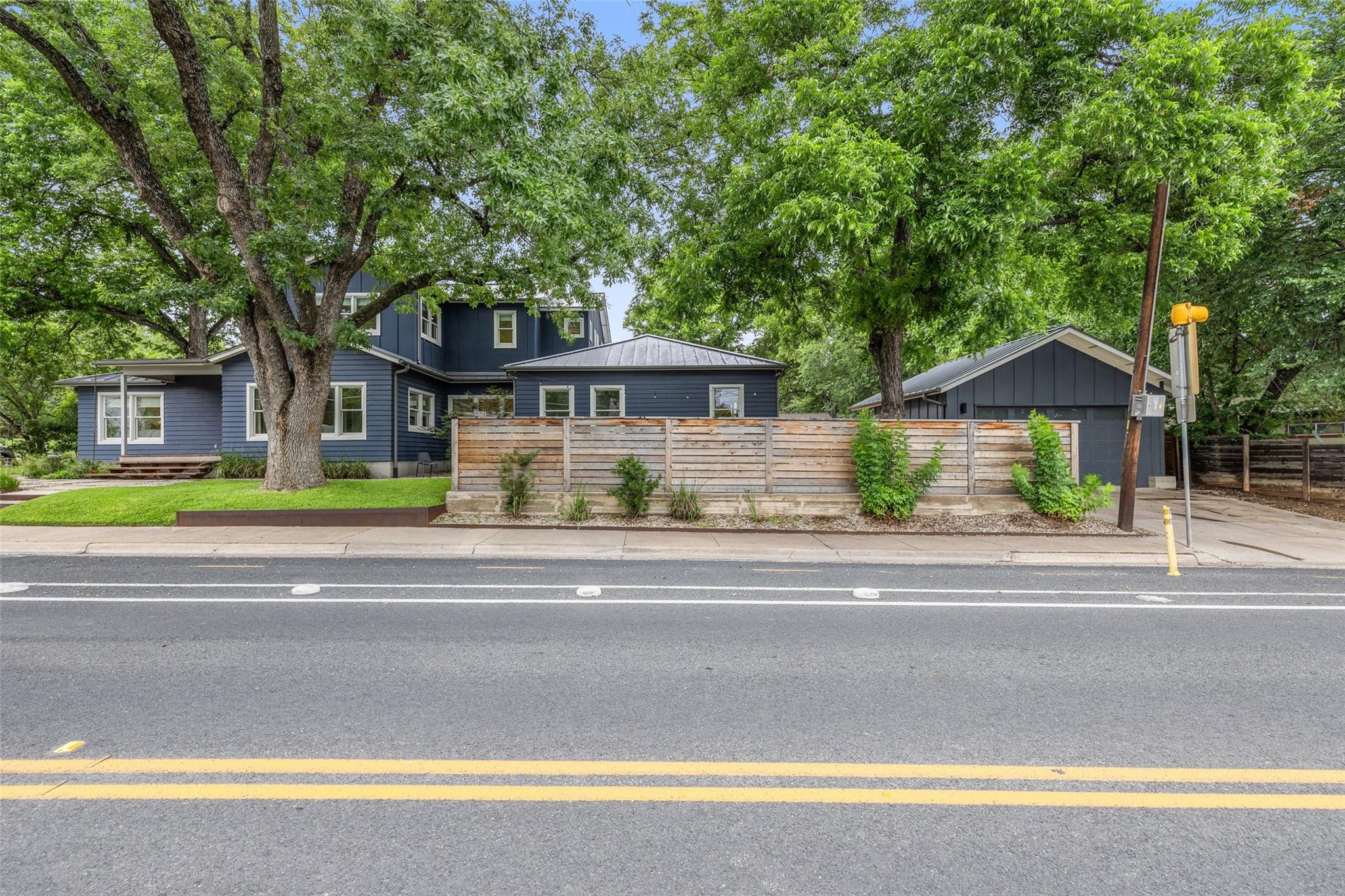 2000 Rundell Pl, Austin, TX 78704