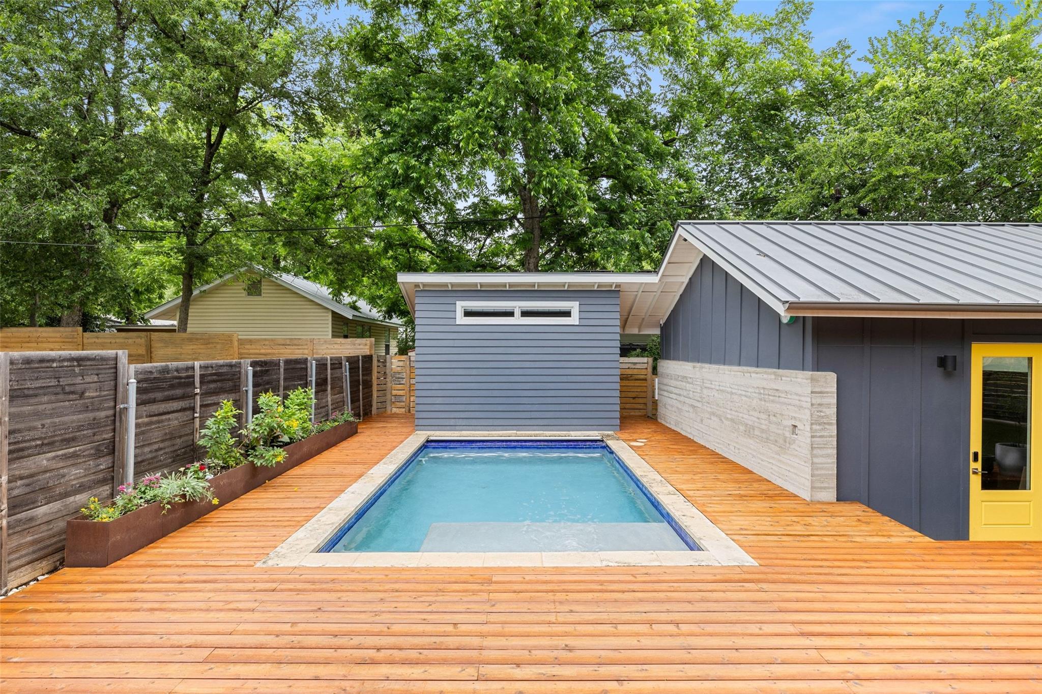 2000 Rundell Pl, Austin, TX 78704