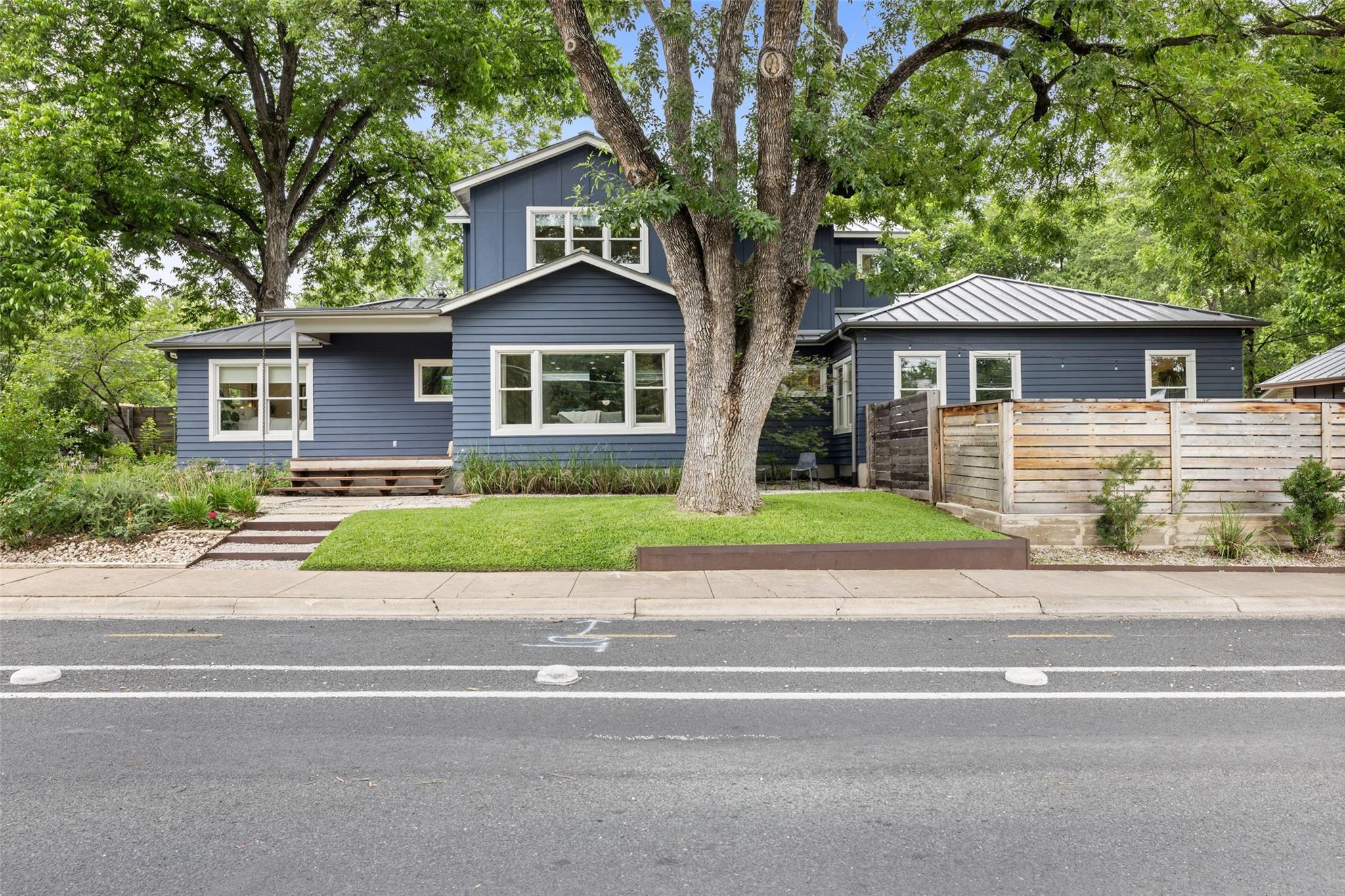 2000 Rundell Pl, Austin, TX 78704