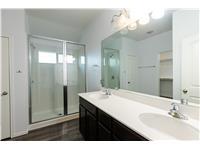 209 Reagor Dr, Taylor, TX 76574