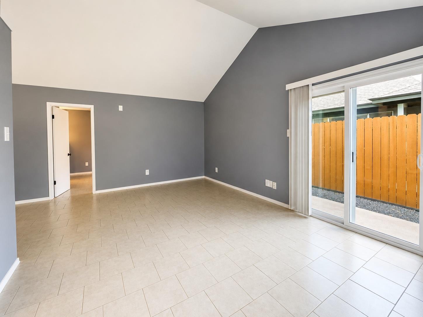 11908 Sunhillow Bnd # B, Austin, TX 78758
