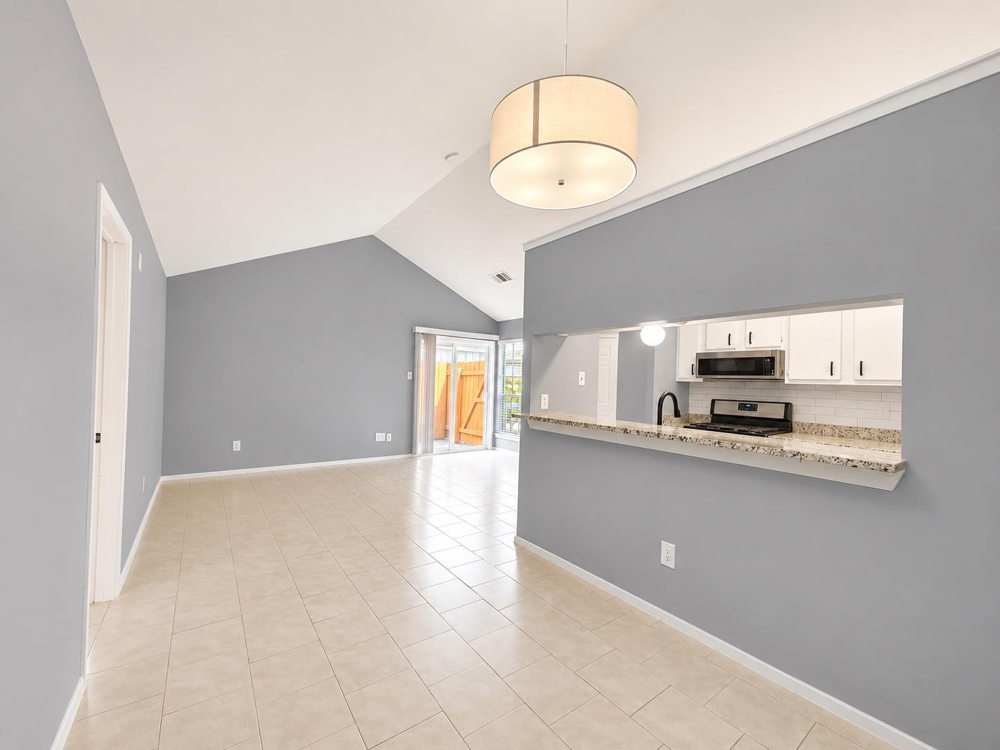 11908 Sunhillow Bnd # B, Austin, TX 78758