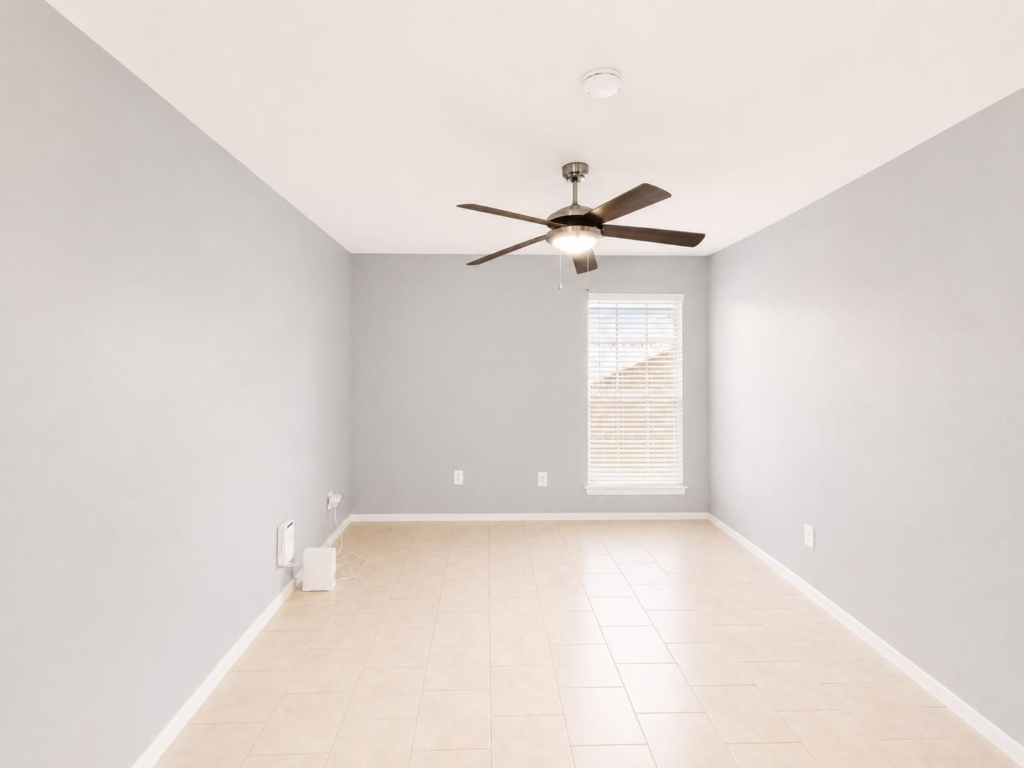 11908 Sunhillow Bnd # B, Austin, TX 78758