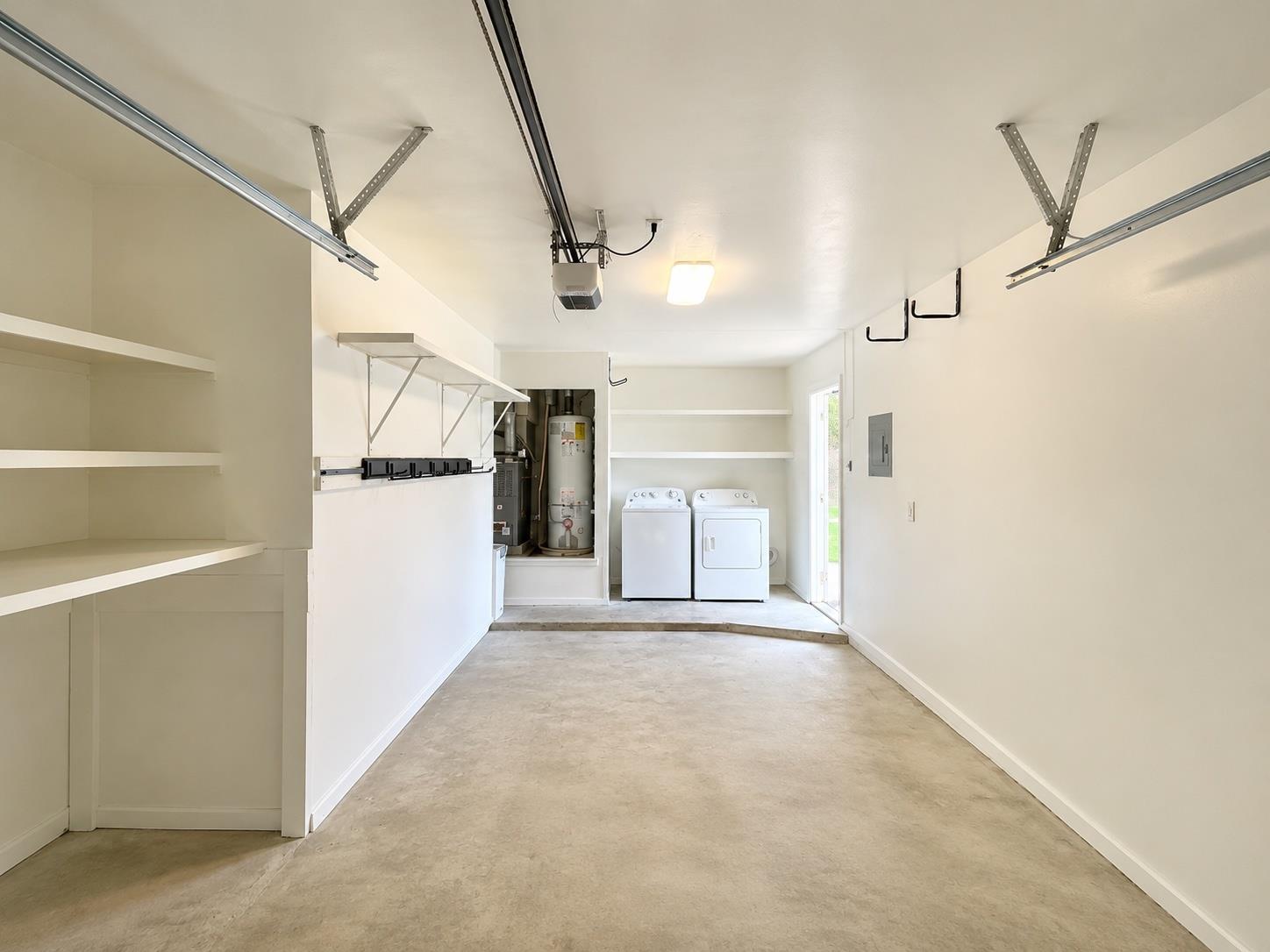 11908 Sunhillow Bnd # B, Austin, TX 78758
