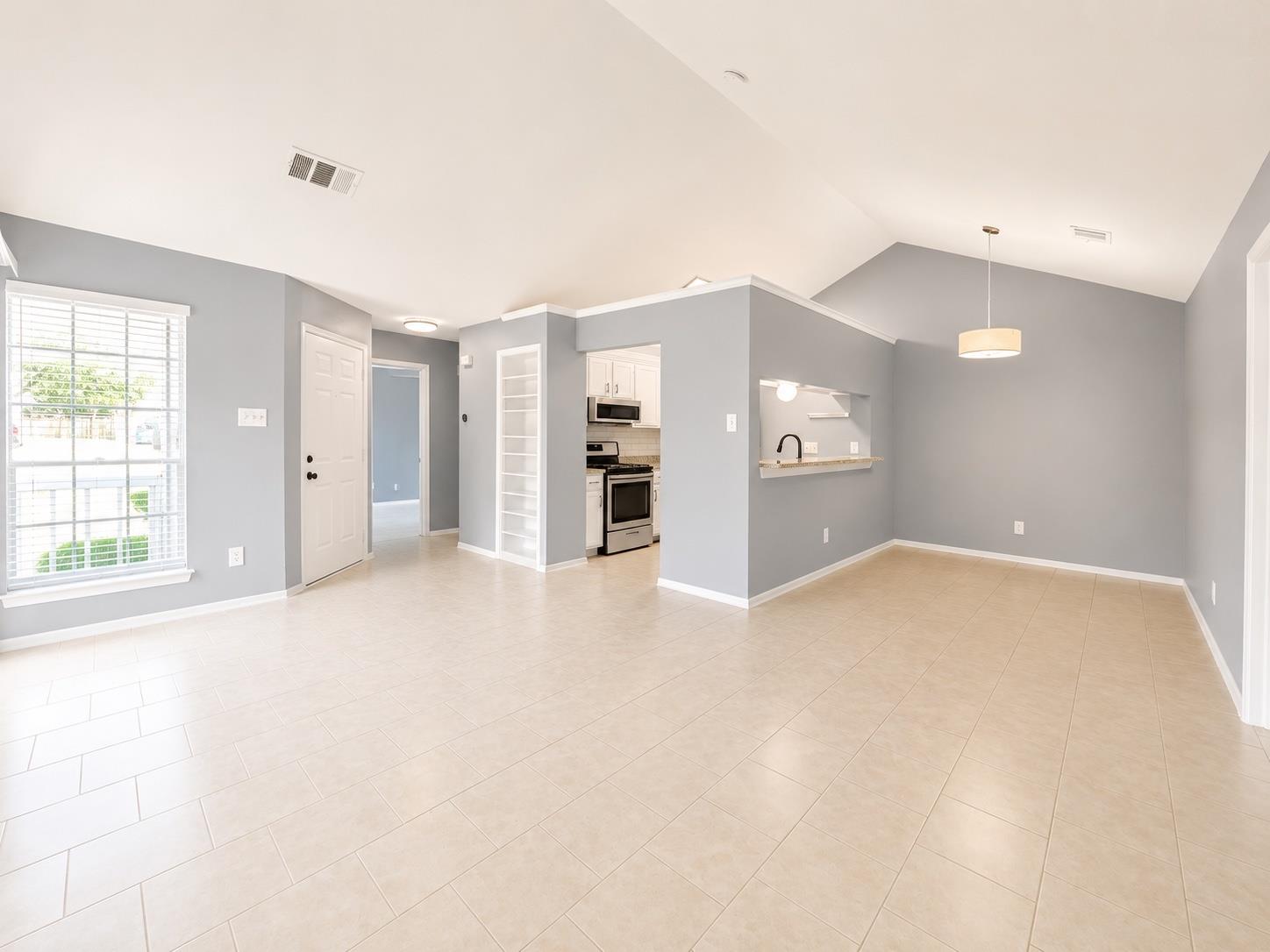 11908 Sunhillow Bnd # B, Austin, TX 78758