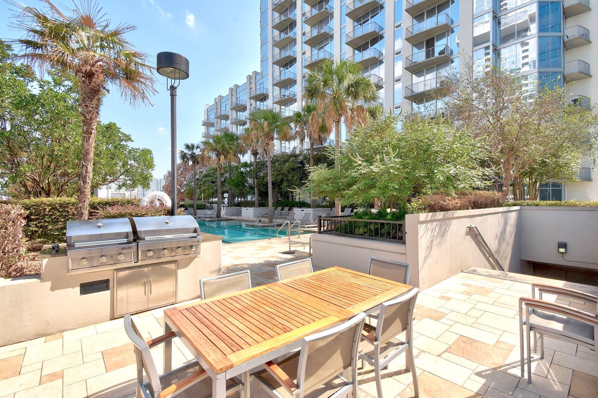 360 Nueces St # 3506, Austin, TX 78701