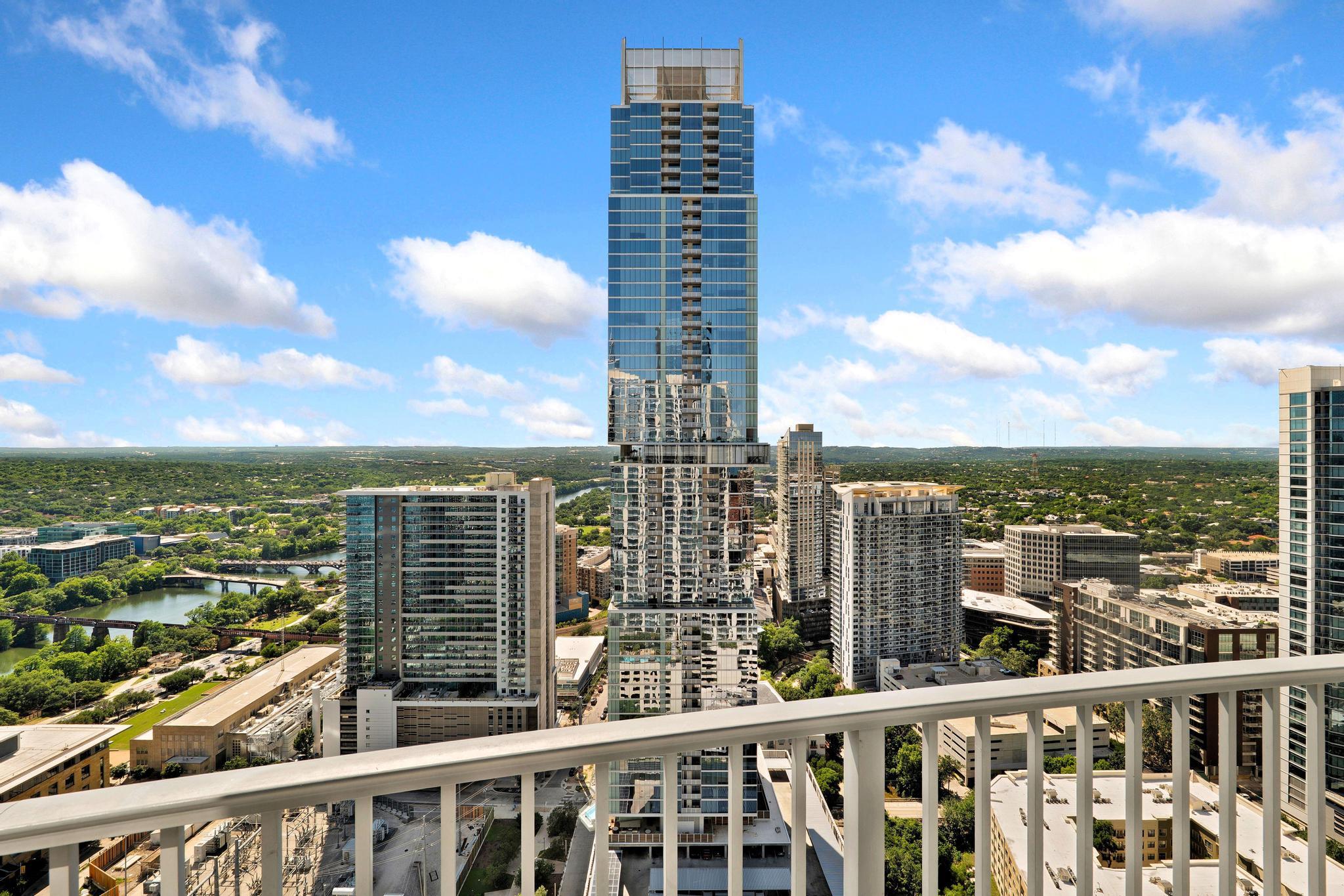 360 Nueces St # 3506, Austin, TX 78701