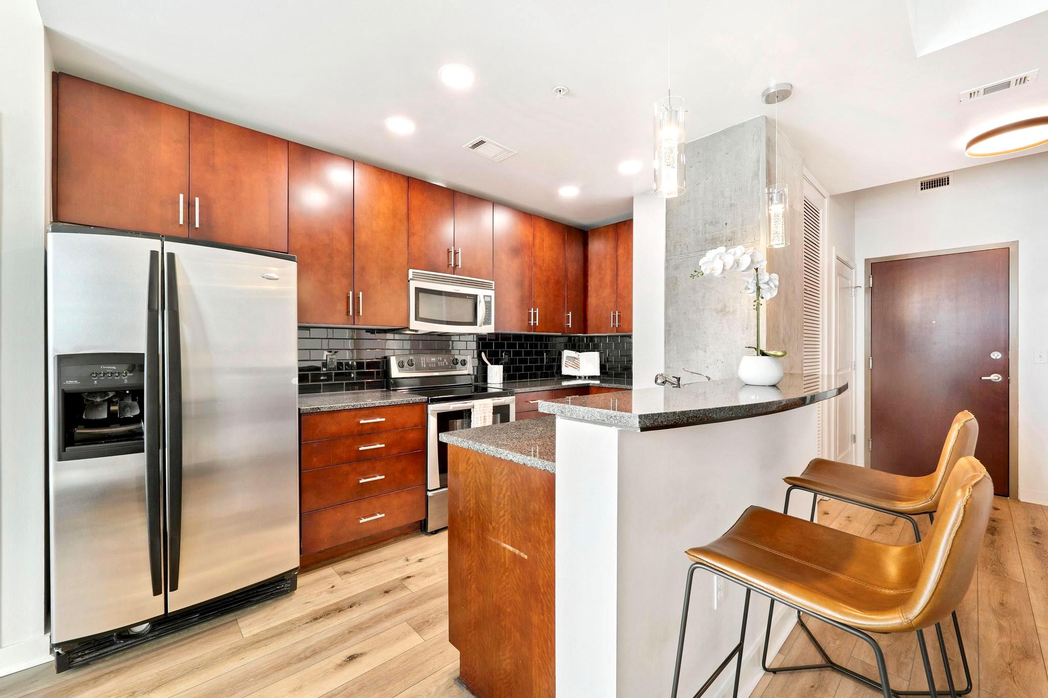 360 Nueces St # 3506, Austin, TX 78701