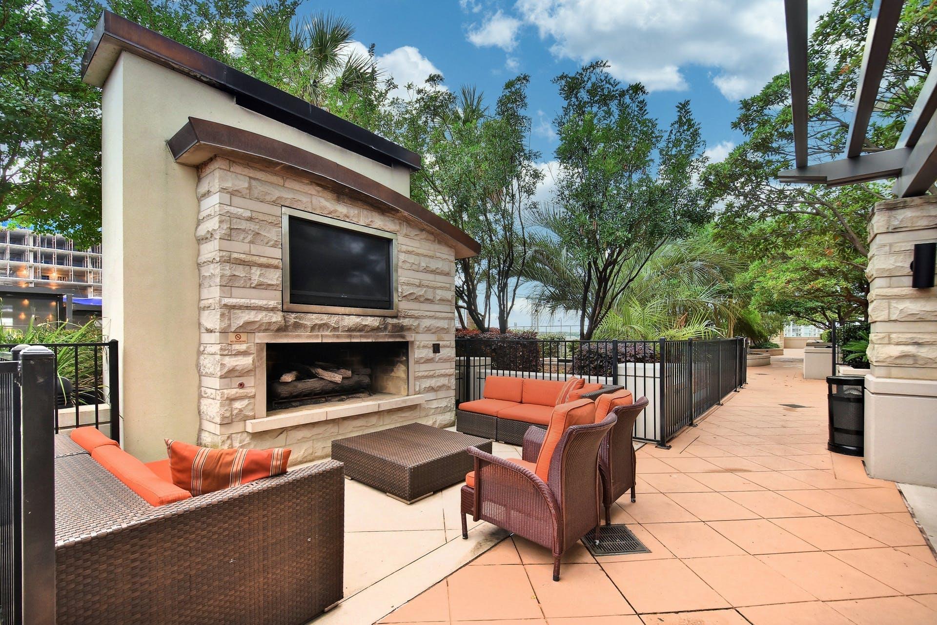 360 Nueces St # 3506, Austin, TX 78701
