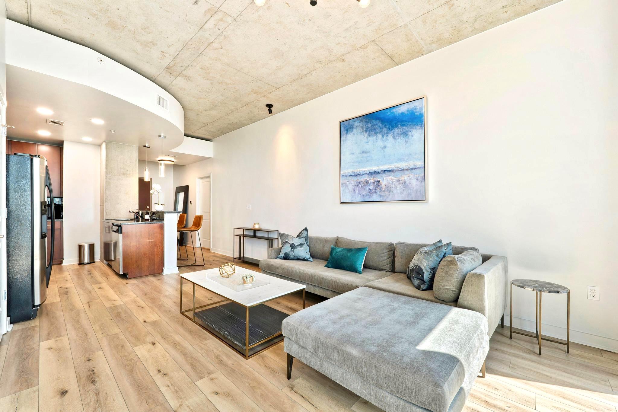 360 Nueces St # 3506, Austin, TX 78701