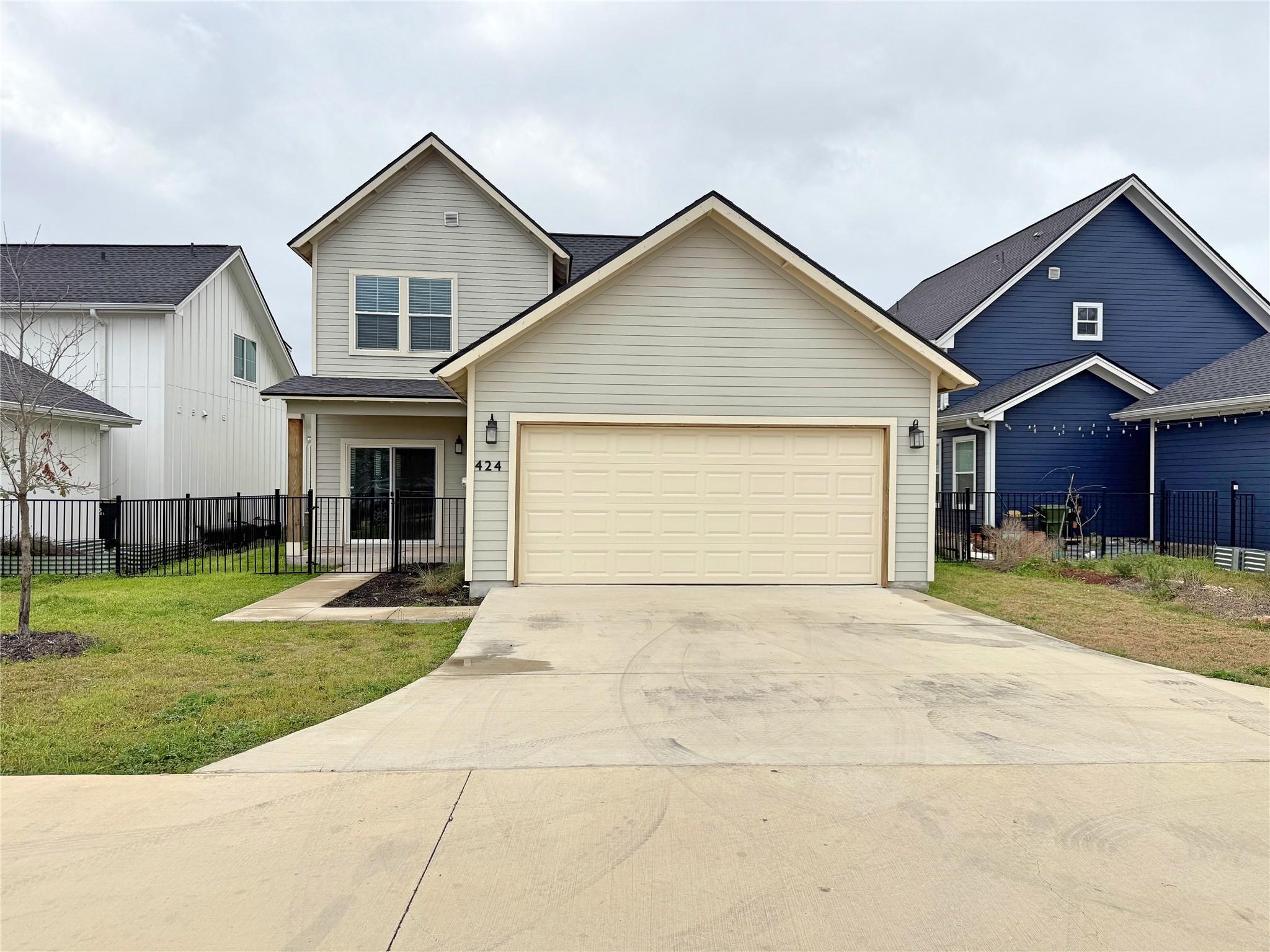424 Stagecoach Trl, San Marcos, TX 78666